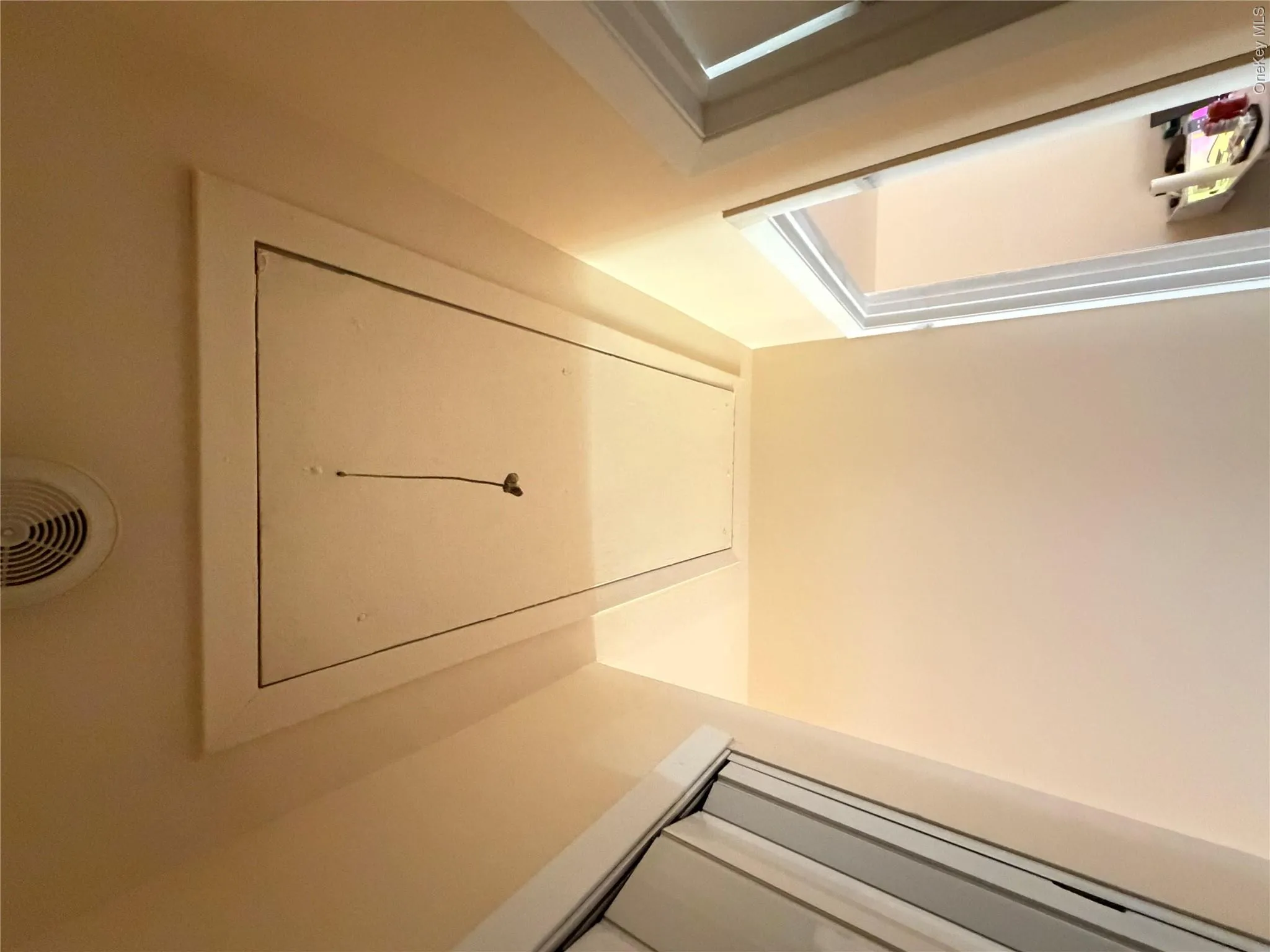 12021 Riviera Court, New York, NY, 3 Bedrooms Bedrooms, 5 Rooms Rooms,2 BathroomsBathrooms,Residential,For Rent,Riviera,0,1039640 12021 Riviera Court, New York, NY, 3 Bedrooms Bedrooms, 5 Rooms Rooms,2 BathroomsBathrooms,Residential,For Rent,Riviera,0,1039640
