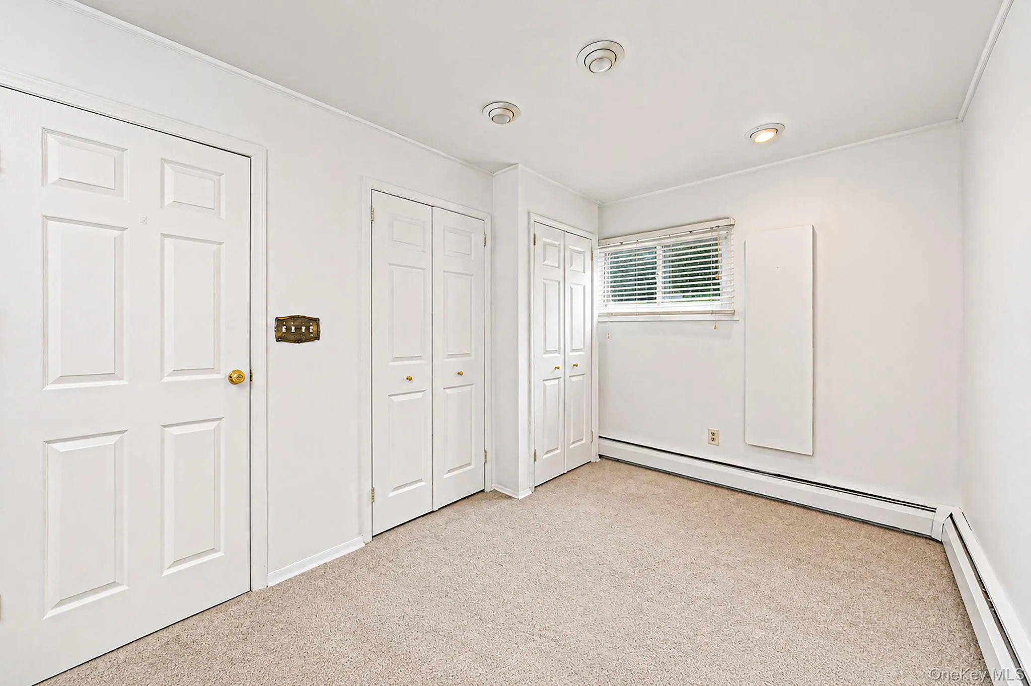 201 Acre Lane, Oyster Bay, NY, 5 Bedrooms Bedrooms, 8 Rooms Rooms,2 BathroomsBathrooms,Residential,For Rent,Acre,0,1039642 201 Acre Lane, Oyster Bay, NY, 5 Bedrooms Bedrooms, 8 Rooms Rooms,2 BathroomsBathrooms,Residential,For Rent,Acre,0,1039642