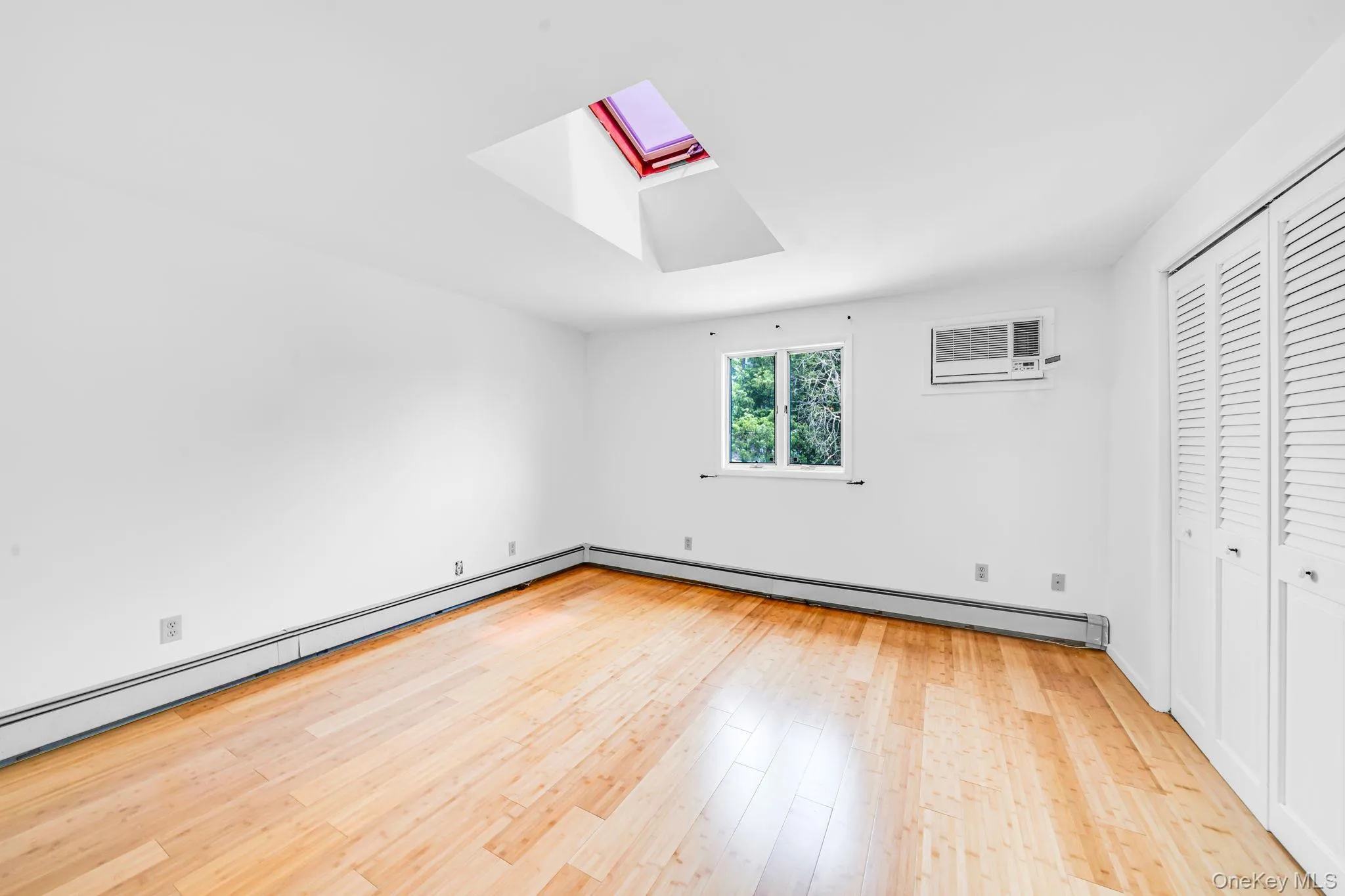 201 Acre Lane, Oyster Bay, NY, 5 Bedrooms Bedrooms, 8 Rooms Rooms,2 BathroomsBathrooms,Residential,For Rent,Acre,0,1039642 201 Acre Lane, Oyster Bay, NY, 5 Bedrooms Bedrooms, 8 Rooms Rooms,2 BathroomsBathrooms,Residential,For Rent,Acre,0,1039642