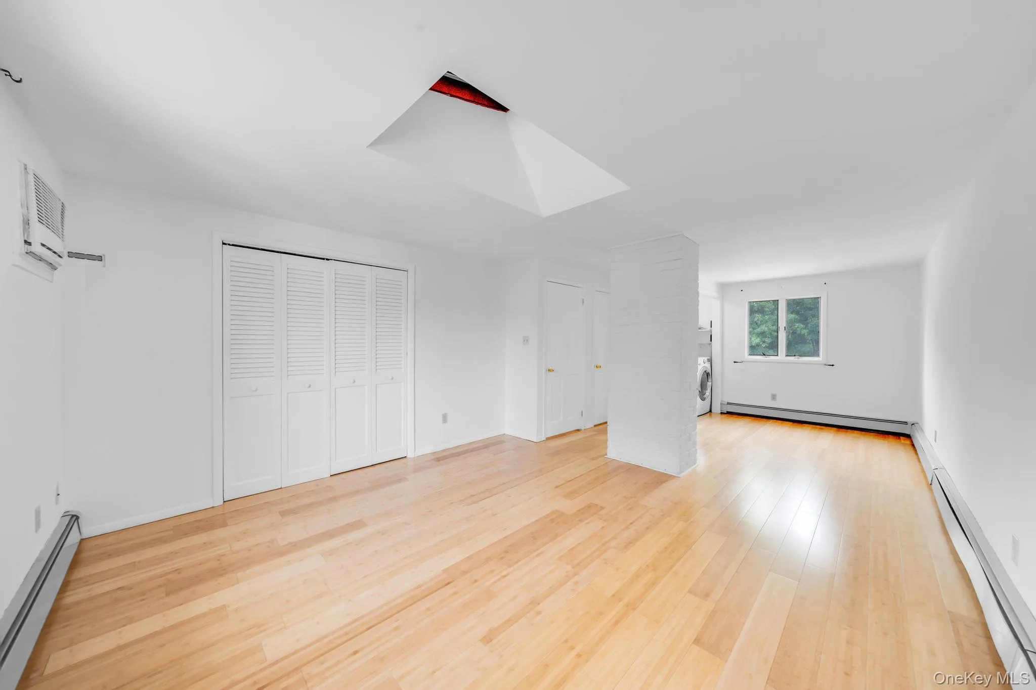 201 Acre Lane, Oyster Bay, NY, 5 Bedrooms Bedrooms, 8 Rooms Rooms,2 BathroomsBathrooms,Residential,For Rent,Acre,0,1039642 201 Acre Lane, Oyster Bay, NY, 5 Bedrooms Bedrooms, 8 Rooms Rooms,2 BathroomsBathrooms,Residential,For Rent,Acre,0,1039642