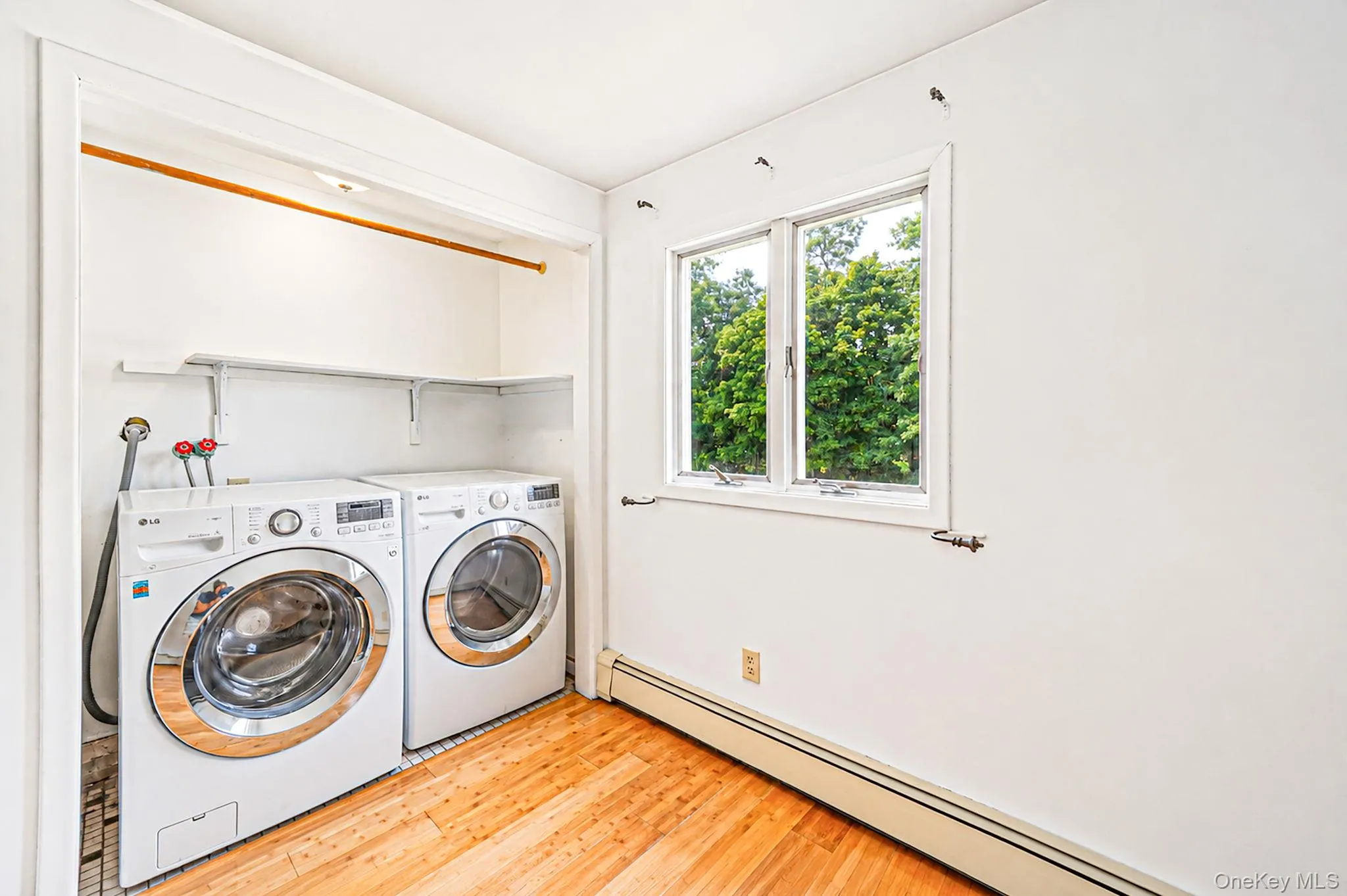 201 Acre Lane, Oyster Bay, NY, 5 Bedrooms Bedrooms, 8 Rooms Rooms,2 BathroomsBathrooms,Residential,For Rent,Acre,0,1039642 201 Acre Lane, Oyster Bay, NY, 5 Bedrooms Bedrooms, 8 Rooms Rooms,2 BathroomsBathrooms,Residential,For Rent,Acre,0,1039642