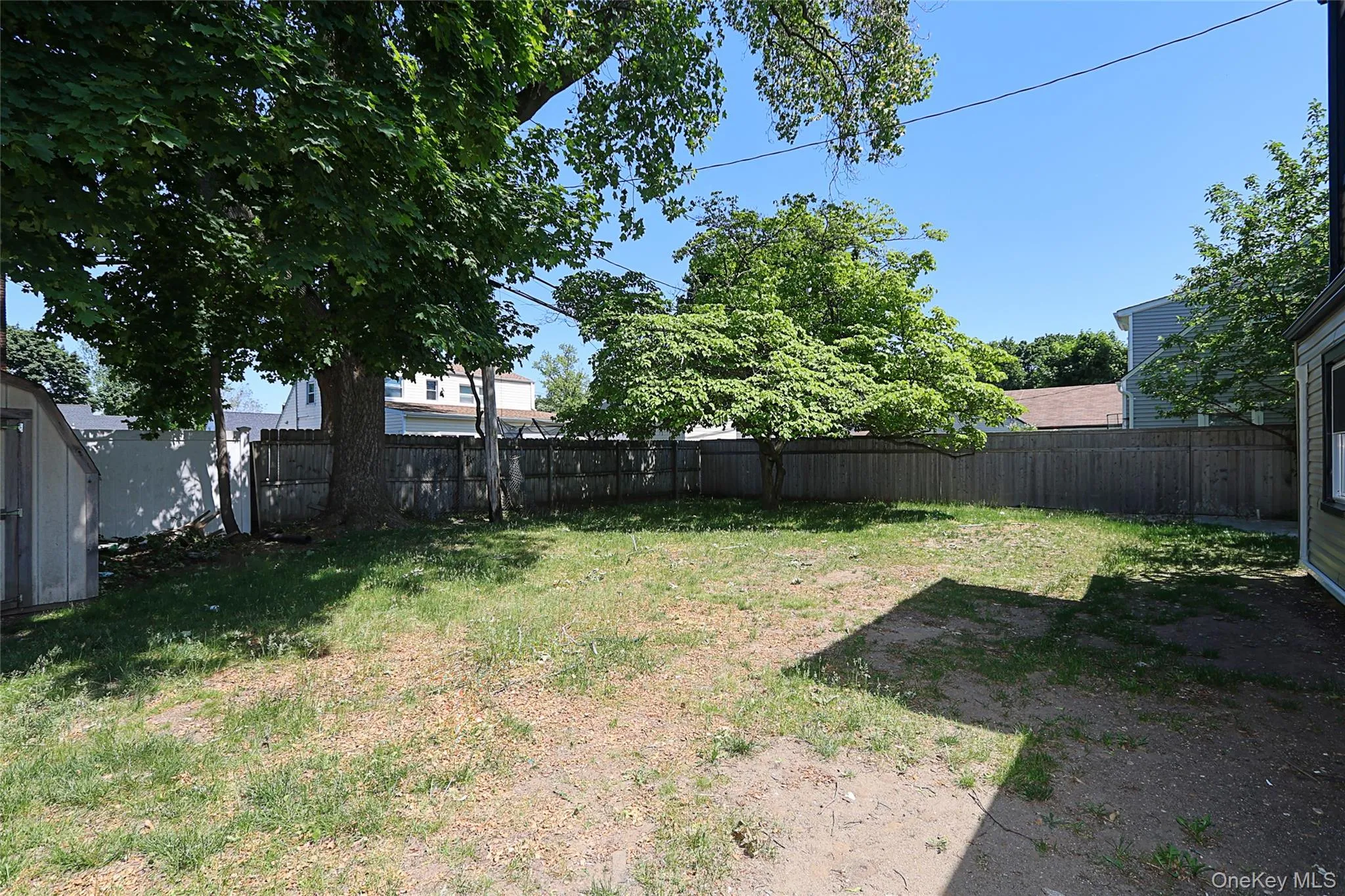 12 Garland, North Hempstead, NY, 4 Bedrooms Bedrooms, 6 Rooms Rooms,2 BathroomsBathrooms,Residential,For Rent,Garland,0,1039645 12 Garland, North Hempstead, NY, 4 Bedrooms Bedrooms, 6 Rooms Rooms,2 BathroomsBathrooms,Residential,For Rent,Garland,0,1039645
