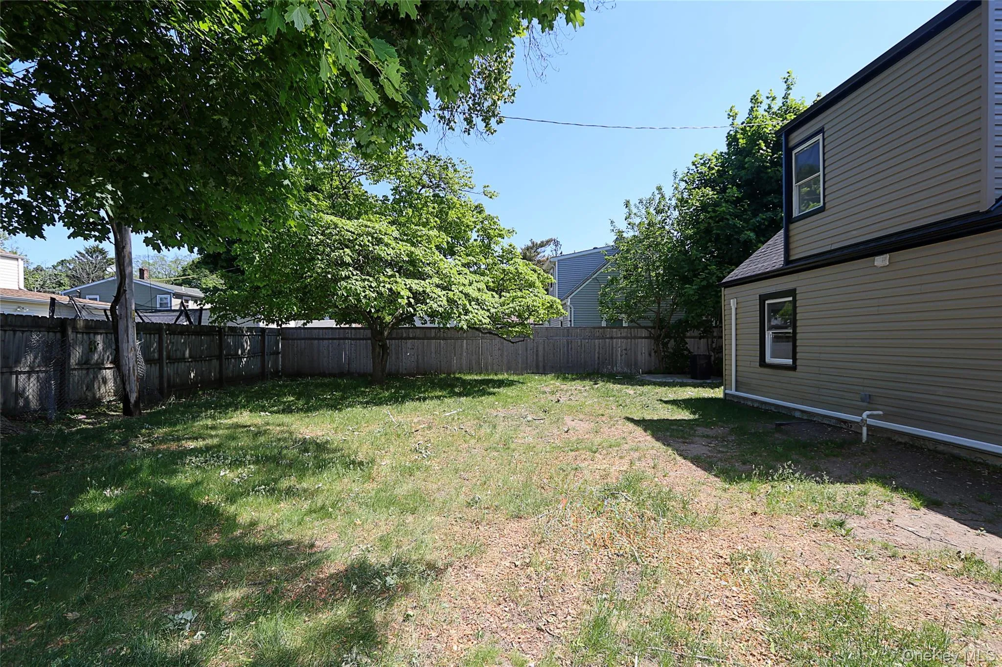 12 Garland, North Hempstead, NY, 4 Bedrooms Bedrooms, 6 Rooms Rooms,2 BathroomsBathrooms,Residential,For Rent,Garland,0,1039645 12 Garland, North Hempstead, NY, 4 Bedrooms Bedrooms, 6 Rooms Rooms,2 BathroomsBathrooms,Residential,For Rent,Garland,0,1039645