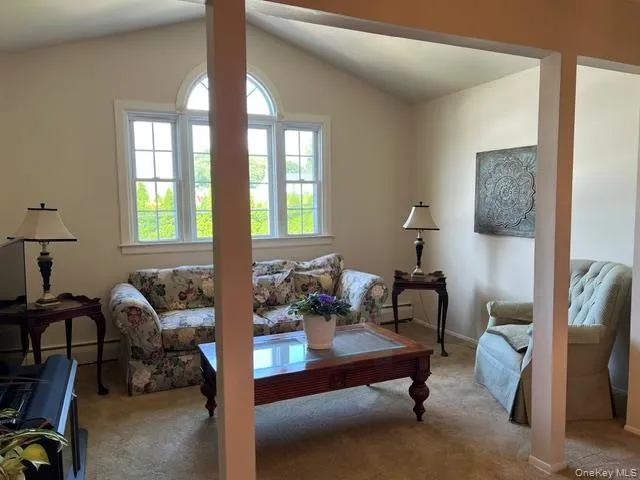 32 Columbine Lane, Smithtown, NY, 4 Bedrooms Bedrooms, 9 Rooms Rooms,2 BathroomsBathrooms,Residential,For Rent,Columbine,0,1039646 32 Columbine Lane, Smithtown, NY, 4 Bedrooms Bedrooms, 9 Rooms Rooms,2 BathroomsBathrooms,Residential,For Rent,Columbine,0,1039646
