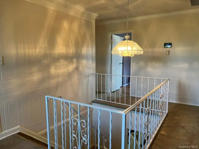 32 Columbine Lane, Smithtown, NY, 4 Bedrooms Bedrooms, 9 Rooms Rooms,2 BathroomsBathrooms,Residential,For Rent,Columbine,0,1039646 32 Columbine Lane, Smithtown, NY, 4 Bedrooms Bedrooms, 9 Rooms Rooms,2 BathroomsBathrooms,Residential,For Rent,Columbine,0,1039646