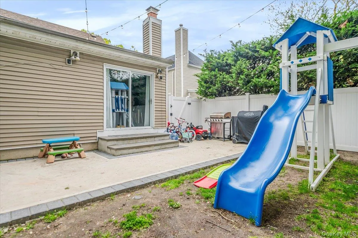 448 Westminster Road, Hempstead, NY, 4 Bedrooms Bedrooms, 8 Rooms Rooms,2 BathroomsBathrooms,Residential,For Rent,Westminster,0,1039648 448 Westminster Road, Hempstead, NY, 4 Bedrooms Bedrooms, 8 Rooms Rooms,2 BathroomsBathrooms,Residential,For Rent,Westminster,0,1039648