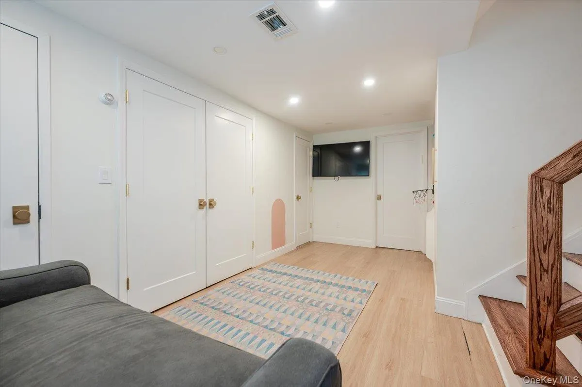 448 Westminster Road, Hempstead, NY, 4 Bedrooms Bedrooms, 8 Rooms Rooms,2 BathroomsBathrooms,Residential,For Rent,Westminster,0,1039648 448 Westminster Road, Hempstead, NY, 4 Bedrooms Bedrooms, 8 Rooms Rooms,2 BathroomsBathrooms,Residential,For Rent,Westminster,0,1039648