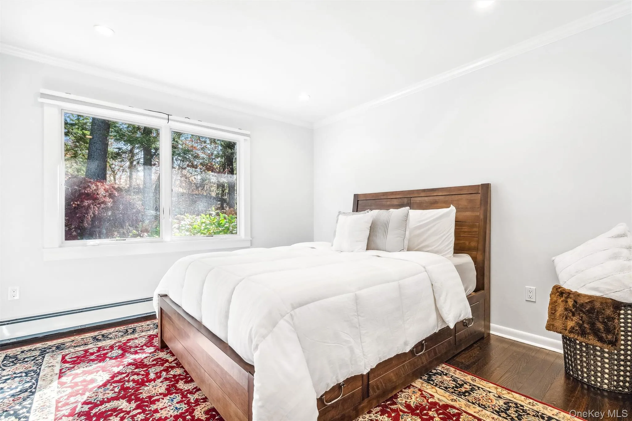 401 Chestnut Ridge Road, Bedford, NY, 4 Bedrooms Bedrooms, 11 Rooms Rooms,4 BathroomsBathrooms,Residential,For Rent,Chestnut Ridge,0,1039655 401 Chestnut Ridge Road, Bedford, NY, 4 Bedrooms Bedrooms, 11 Rooms Rooms,4 BathroomsBathrooms,Residential,For Rent,Chestnut Ridge,0,1039655