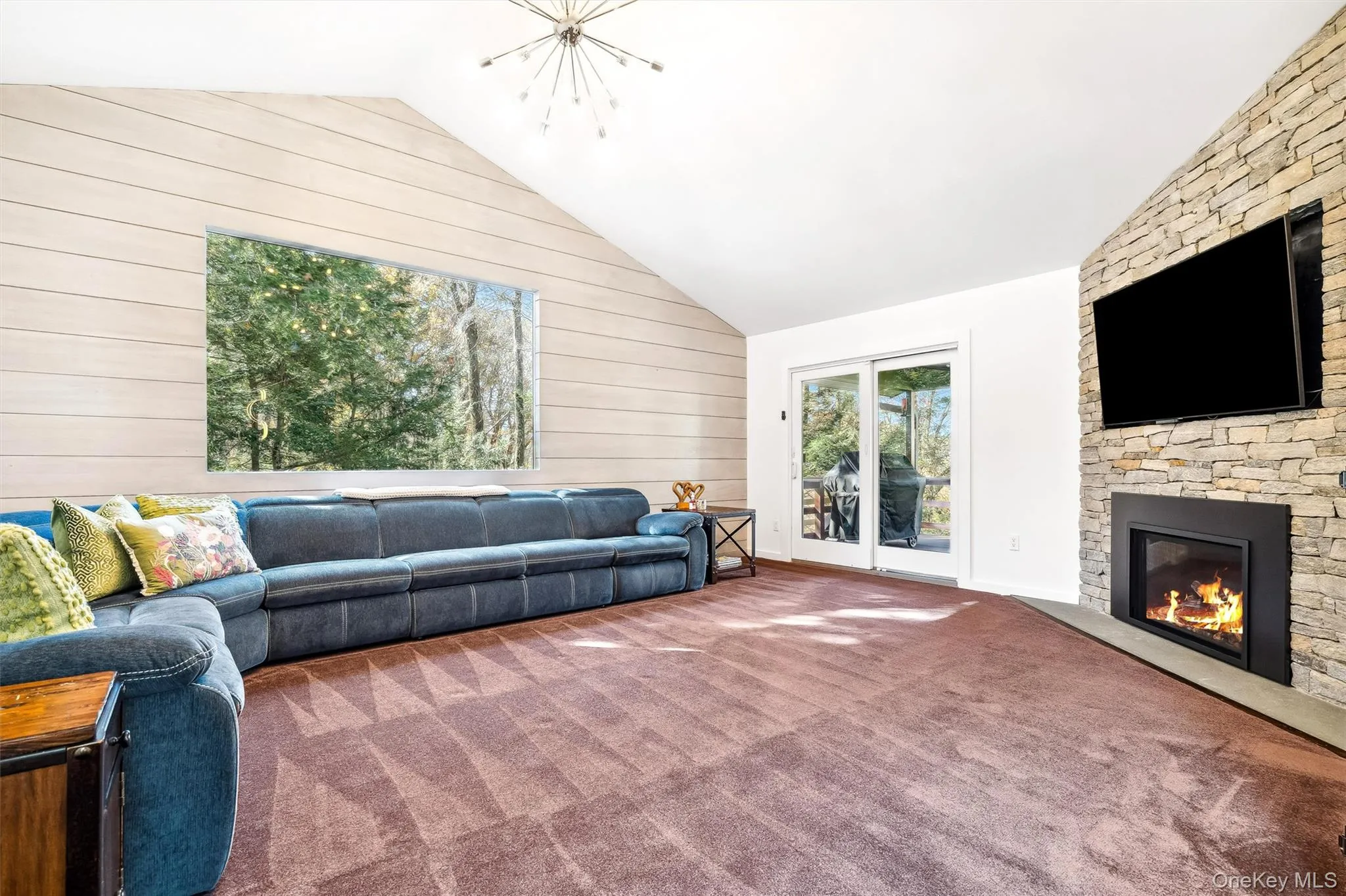 401 Chestnut Ridge Road, Bedford, NY, 4 Bedrooms Bedrooms, 11 Rooms Rooms,4 BathroomsBathrooms,Residential,For Rent,Chestnut Ridge,0,1039655 401 Chestnut Ridge Road, Bedford, NY, 4 Bedrooms Bedrooms, 11 Rooms Rooms,4 BathroomsBathrooms,Residential,For Rent,Chestnut Ridge,0,1039655