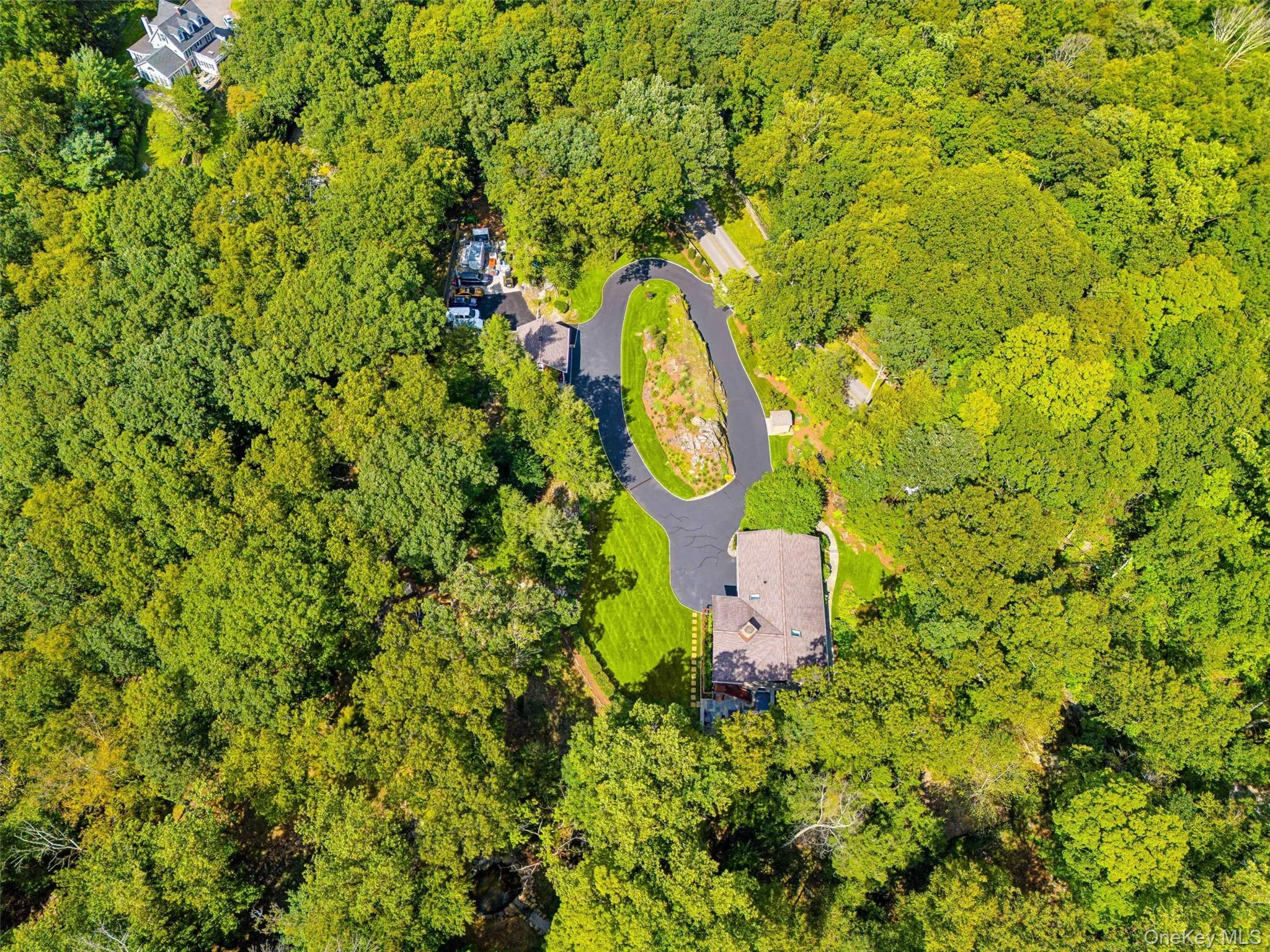401 Chestnut Ridge Road, Bedford, NY, 4 Bedrooms Bedrooms, 11 Rooms Rooms,4 BathroomsBathrooms,Residential,For Rent,Chestnut Ridge,0,1039655 401 Chestnut Ridge Road, Bedford, NY, 4 Bedrooms Bedrooms, 11 Rooms Rooms,4 BathroomsBathrooms,Residential,For Rent,Chestnut Ridge,0,1039655