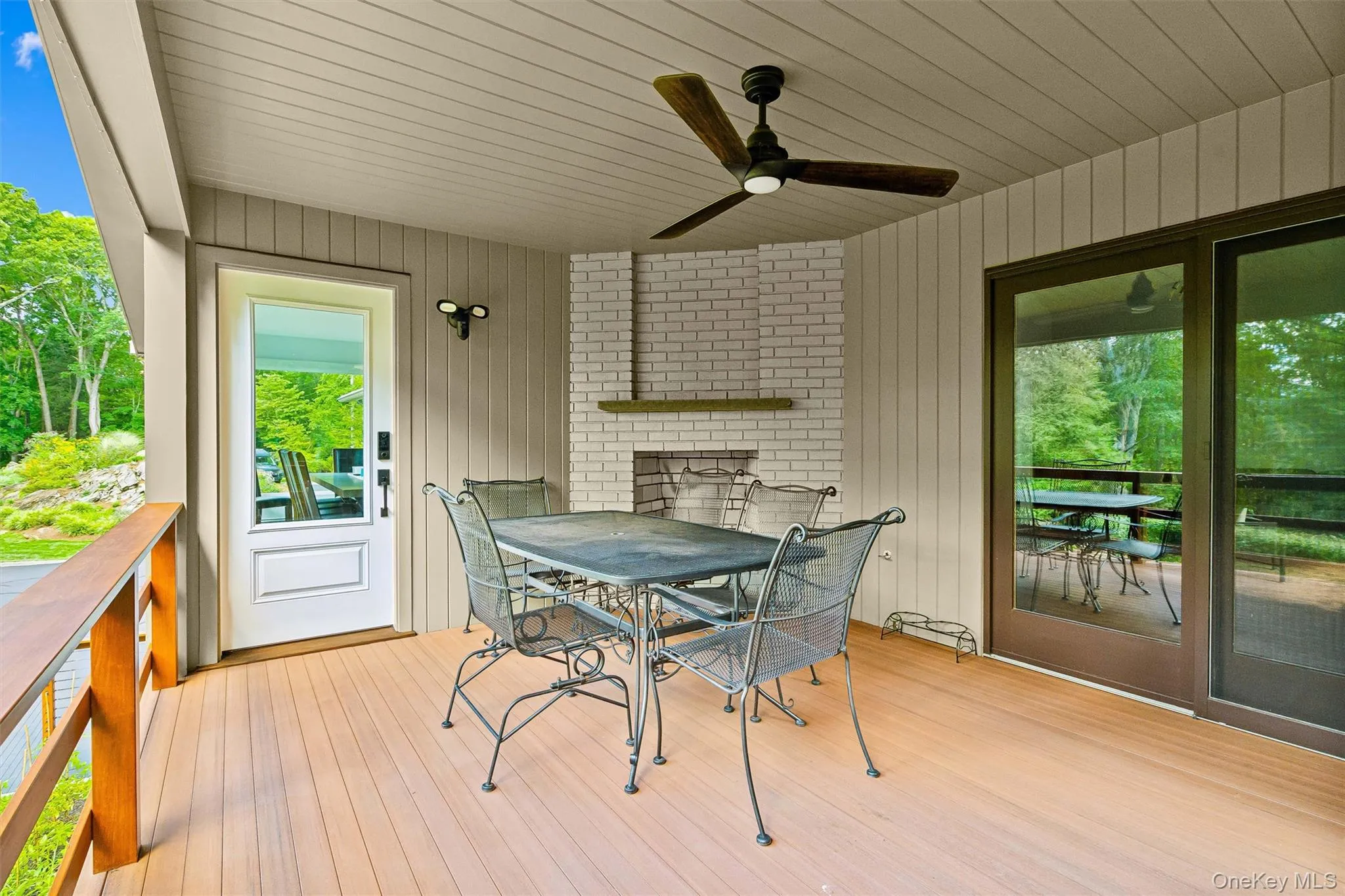 401 Chestnut Ridge Road, Bedford, NY, 4 Bedrooms Bedrooms, 11 Rooms Rooms,4 BathroomsBathrooms,Residential,For Rent,Chestnut Ridge,0,1039655 401 Chestnut Ridge Road, Bedford, NY, 4 Bedrooms Bedrooms, 11 Rooms Rooms,4 BathroomsBathrooms,Residential,For Rent,Chestnut Ridge,0,1039655