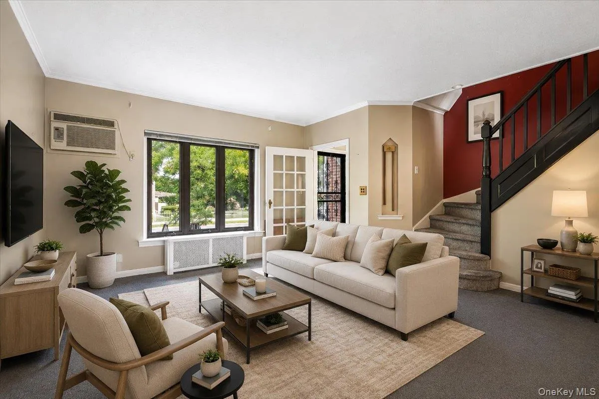 8288 61st Road, New York, NY, 2 Bedrooms Bedrooms, 9 Rooms Rooms,2 BathroomsBathrooms,Residential,For Rent,61st,0,1039660 8288 61st Road, New York, NY, 2 Bedrooms Bedrooms, 9 Rooms Rooms,2 BathroomsBathrooms,Residential,For Rent,61st,0,1039660