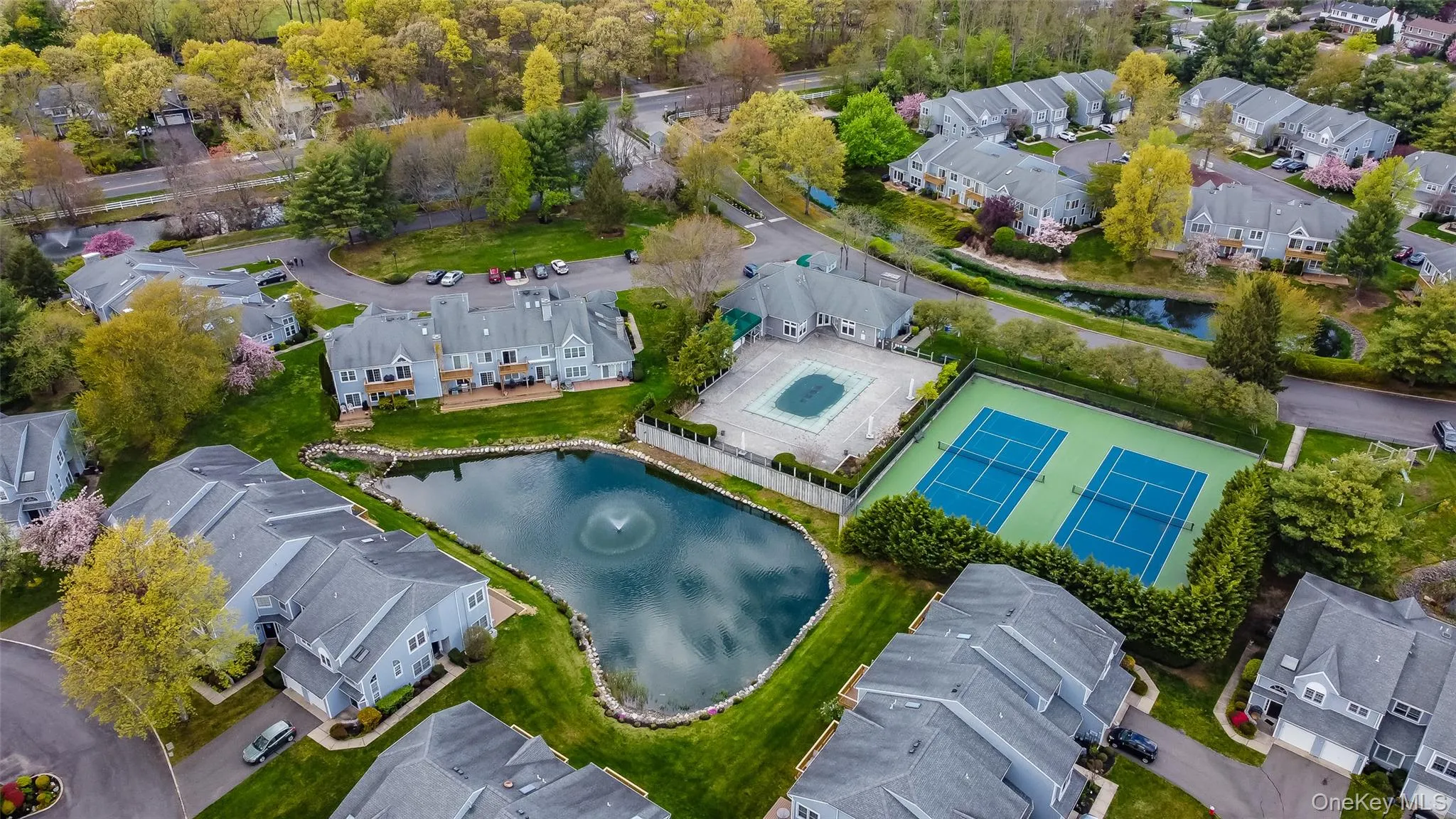 11 Lakebridge Drive, Smithtown, NY, 2 Bedrooms Bedrooms, 5 Rooms Rooms,2 BathroomsBathrooms,Residential,For Rent,Lakebridge,0,1039662 11 Lakebridge Drive, Smithtown, NY, 2 Bedrooms Bedrooms, 5 Rooms Rooms,2 BathroomsBathrooms,Residential,For Rent,Lakebridge,0,1039662