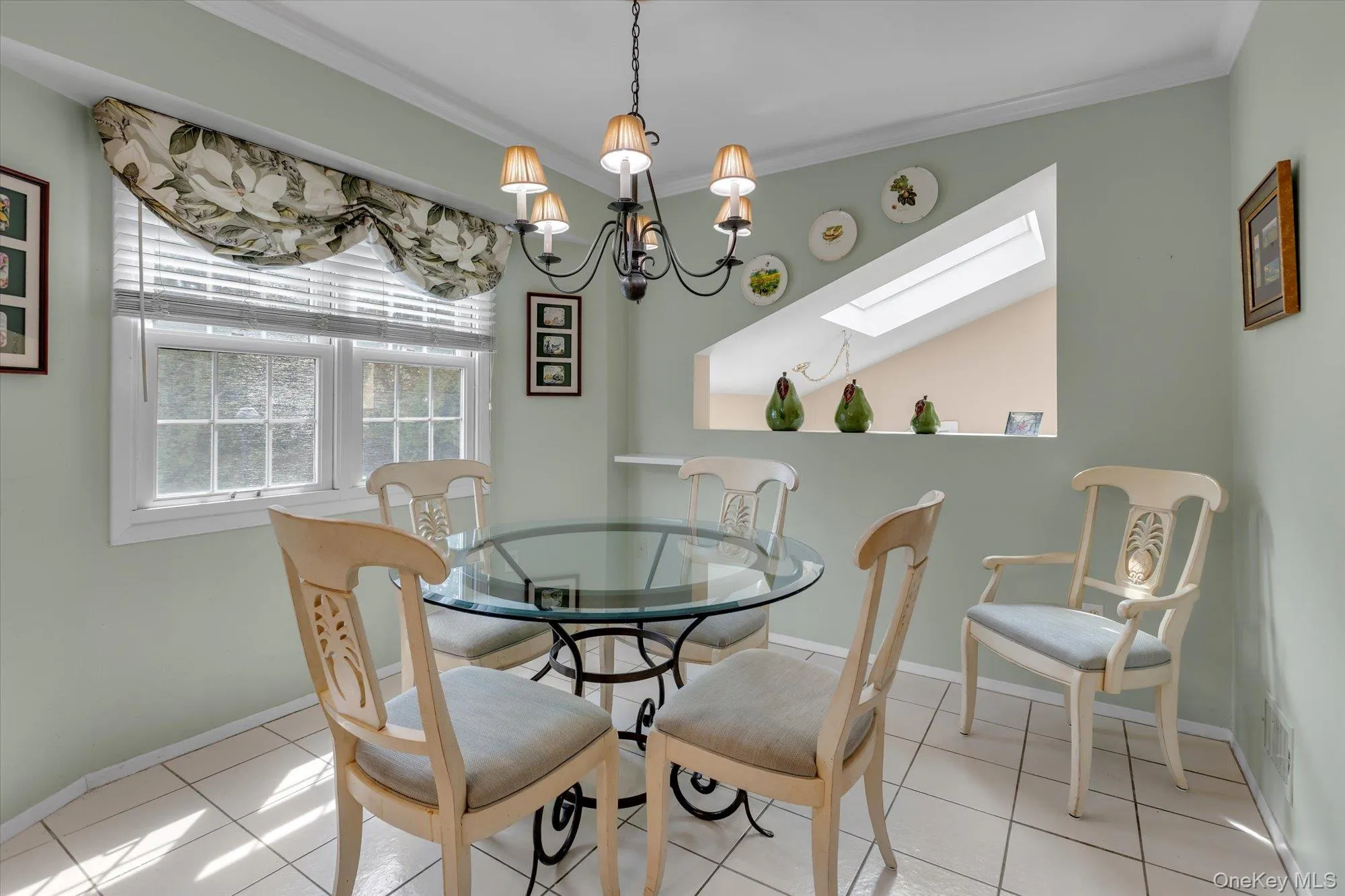 11 Lakebridge Drive, Smithtown, NY, 2 Bedrooms Bedrooms, 5 Rooms Rooms,2 BathroomsBathrooms,Residential,For Rent,Lakebridge,0,1039662 11 Lakebridge Drive, Smithtown, NY, 2 Bedrooms Bedrooms, 5 Rooms Rooms,2 BathroomsBathrooms,Residential,For Rent,Lakebridge,0,1039662