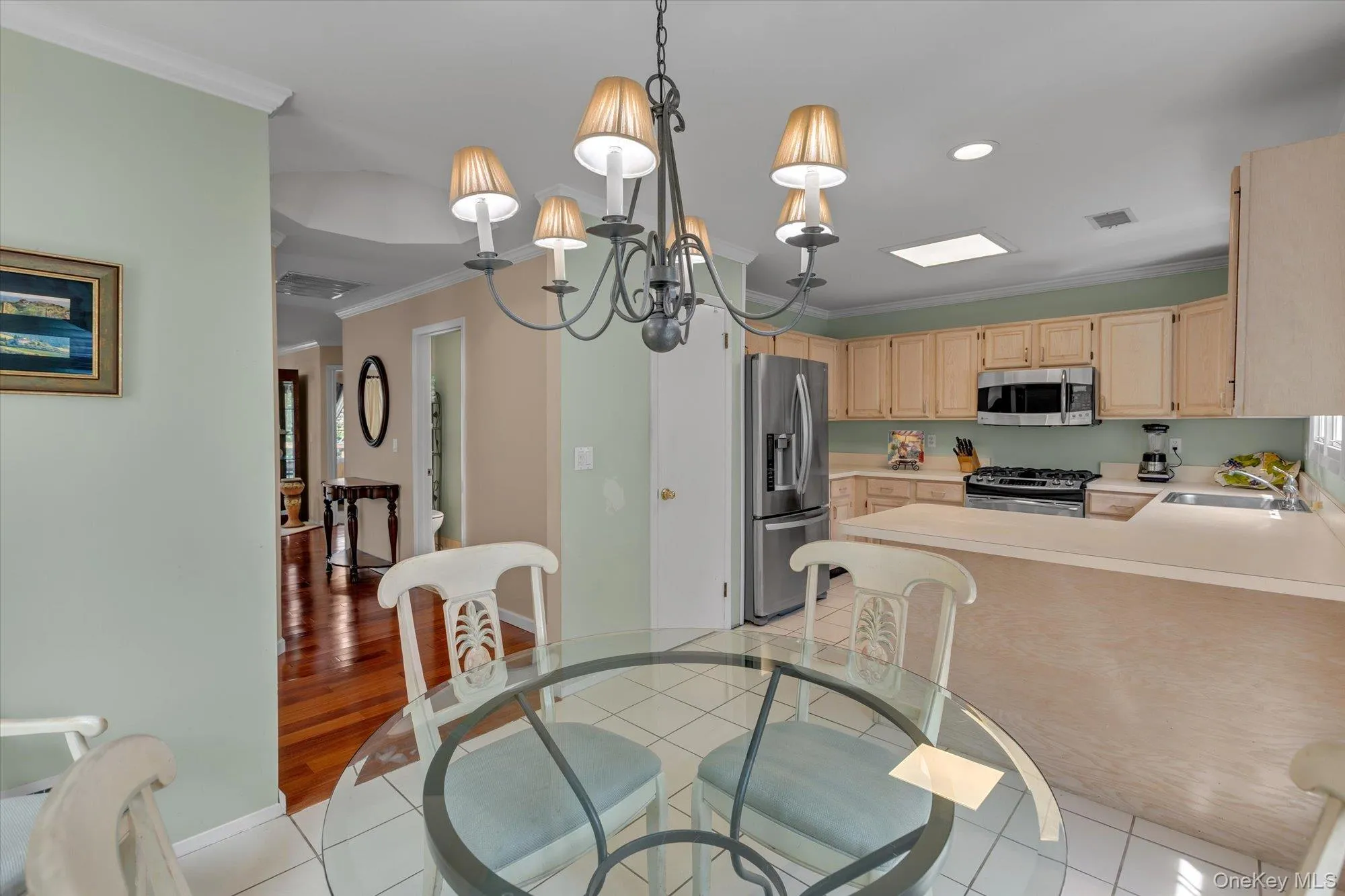11 Lakebridge Drive, Smithtown, NY, 2 Bedrooms Bedrooms, 5 Rooms Rooms,2 BathroomsBathrooms,Residential,For Rent,Lakebridge,0,1039662 11 Lakebridge Drive, Smithtown, NY, 2 Bedrooms Bedrooms, 5 Rooms Rooms,2 BathroomsBathrooms,Residential,For Rent,Lakebridge,0,1039662