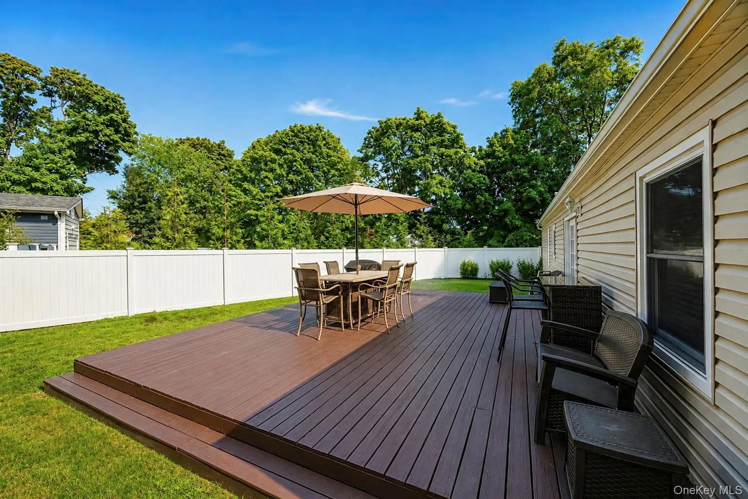 1 Lowell Road, Islip, NY, 3 Bedrooms Bedrooms, 7 Rooms Rooms,1 BathroomBathrooms,Residential,For Rent,Lowell,0,1039664 1 Lowell Road, Islip, NY, 3 Bedrooms Bedrooms, 7 Rooms Rooms,1 BathroomBathrooms,Residential,For Rent,Lowell,0,1039664