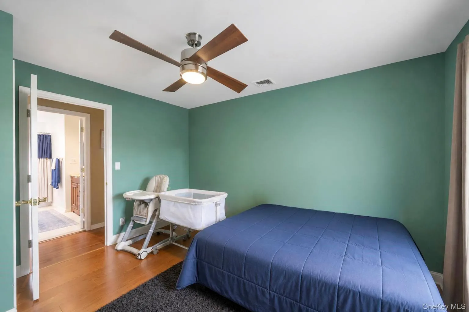 1 Lowell Road, Islip, NY, 3 Bedrooms Bedrooms, 7 Rooms Rooms,1 BathroomBathrooms,Residential,For Rent,Lowell,0,1039664 1 Lowell Road, Islip, NY, 3 Bedrooms Bedrooms, 7 Rooms Rooms,1 BathroomBathrooms,Residential,For Rent,Lowell,0,1039664