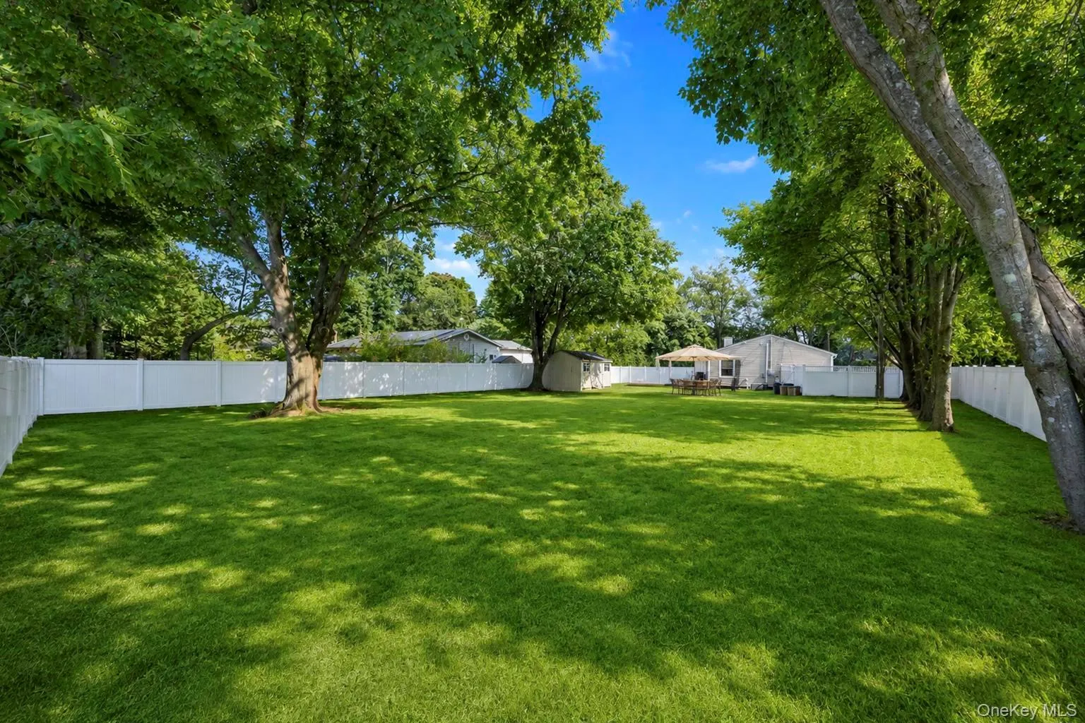 1 Lowell Road, Islip, NY, 3 Bedrooms Bedrooms, 7 Rooms Rooms,1 BathroomBathrooms,Residential,For Rent,Lowell,0,1039664 1 Lowell Road, Islip, NY, 3 Bedrooms Bedrooms, 7 Rooms Rooms,1 BathroomBathrooms,Residential,For Rent,Lowell,0,1039664
