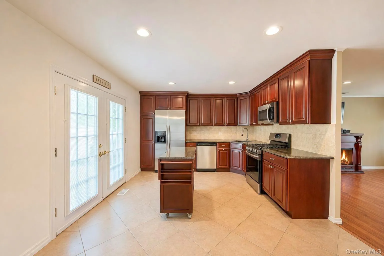1 Lowell Road, Islip, NY, 3 Bedrooms Bedrooms, 7 Rooms Rooms,1 BathroomBathrooms,Residential,For Rent,Lowell,0,1039664 1 Lowell Road, Islip, NY, 3 Bedrooms Bedrooms, 7 Rooms Rooms,1 BathroomBathrooms,Residential,For Rent,Lowell,0,1039664