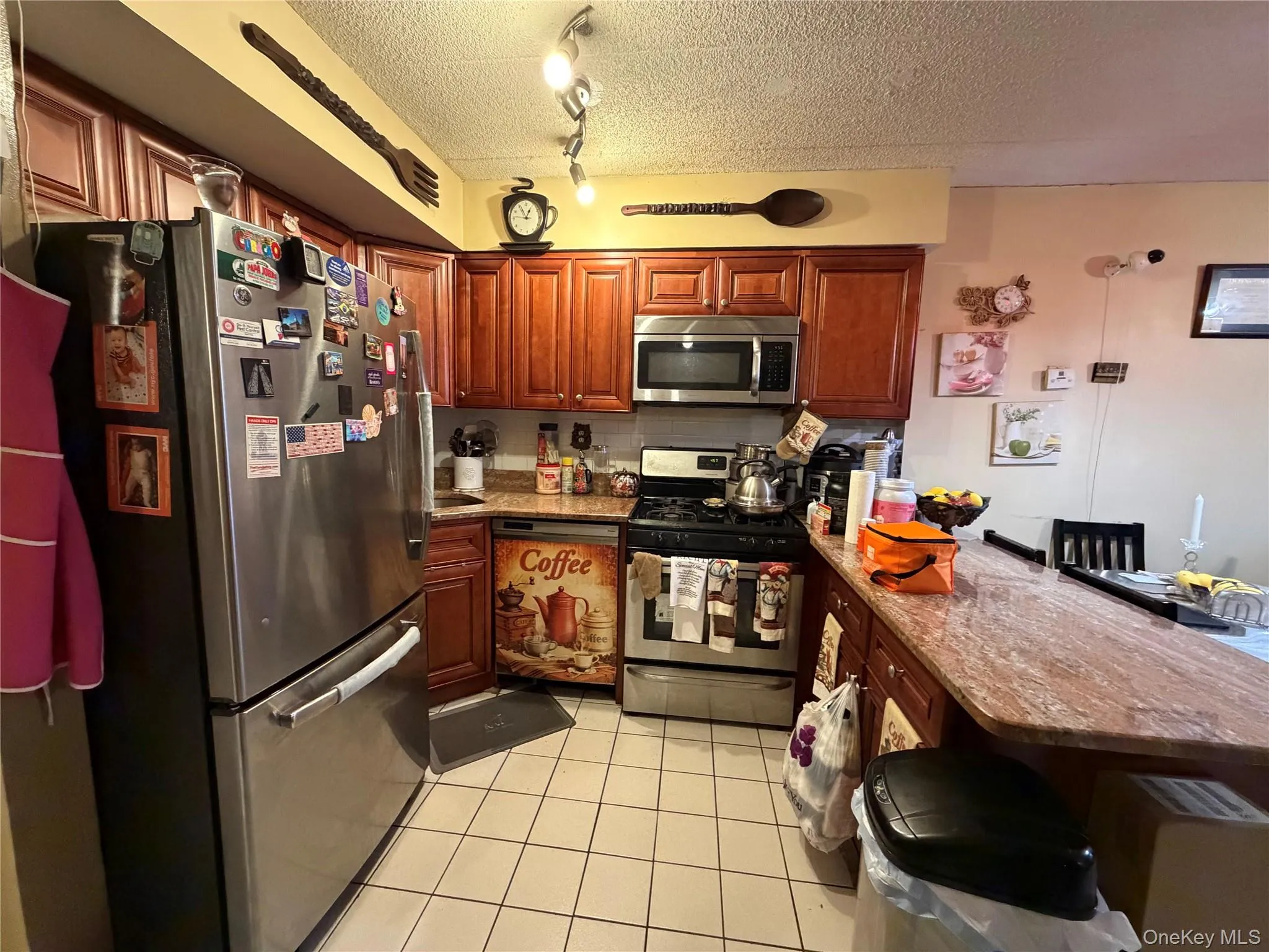54-09 108th Street, New York, NY, 1 Bedroom Bedrooms, 4 Rooms Rooms,1 BathroomBathrooms,Residential,For Rent,108th,0,1039667 54-09 108th Street, New York, NY, 1 Bedroom Bedrooms, 4 Rooms Rooms,1 BathroomBathrooms,Residential,For Rent,108th,0,1039667