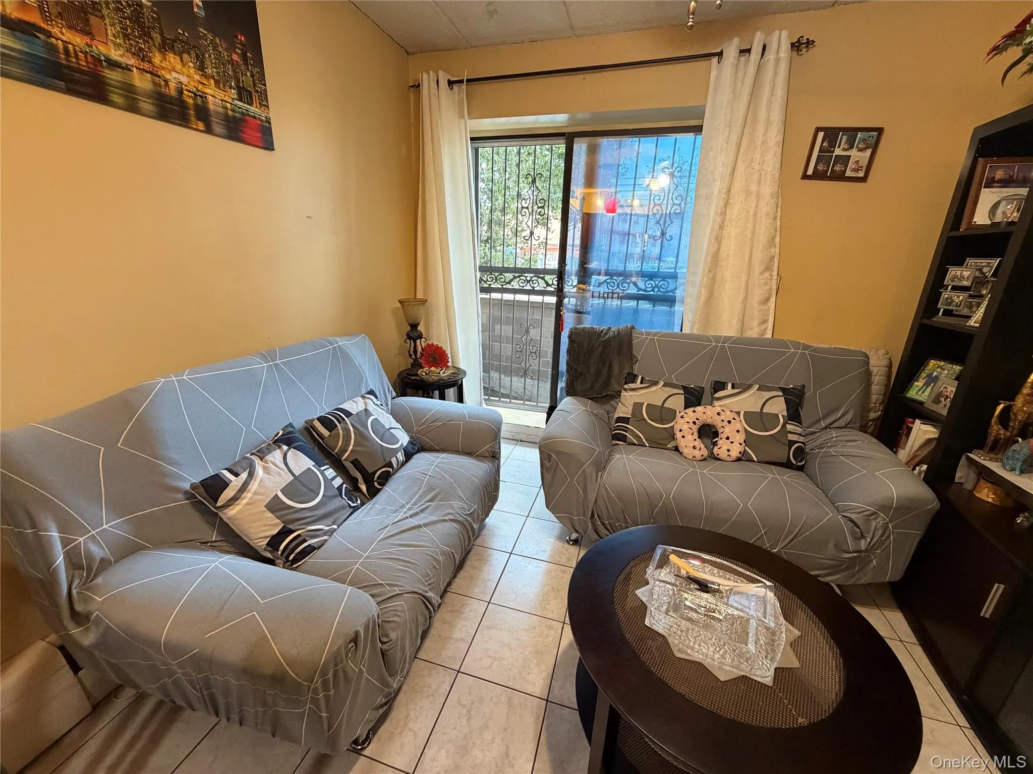 54-09 108th Street, New York, NY, 1 Bedroom Bedrooms, 4 Rooms Rooms,1 BathroomBathrooms,Residential,For Rent,108th,0,1039667 54-09 108th Street, New York, NY, 1 Bedroom Bedrooms, 4 Rooms Rooms,1 BathroomBathrooms,Residential,For Rent,108th,0,1039667