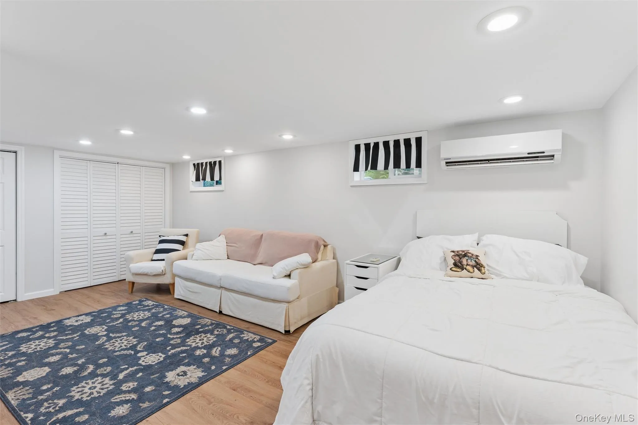 87 Islip Avenue, Islip, NY, 2 Bedrooms Bedrooms, 5 Rooms Rooms,2 BathroomsBathrooms,Residential,For Rent,Islip,0,1039668 87 Islip Avenue, Islip, NY, 2 Bedrooms Bedrooms, 5 Rooms Rooms,2 BathroomsBathrooms,Residential,For Rent,Islip,0,1039668