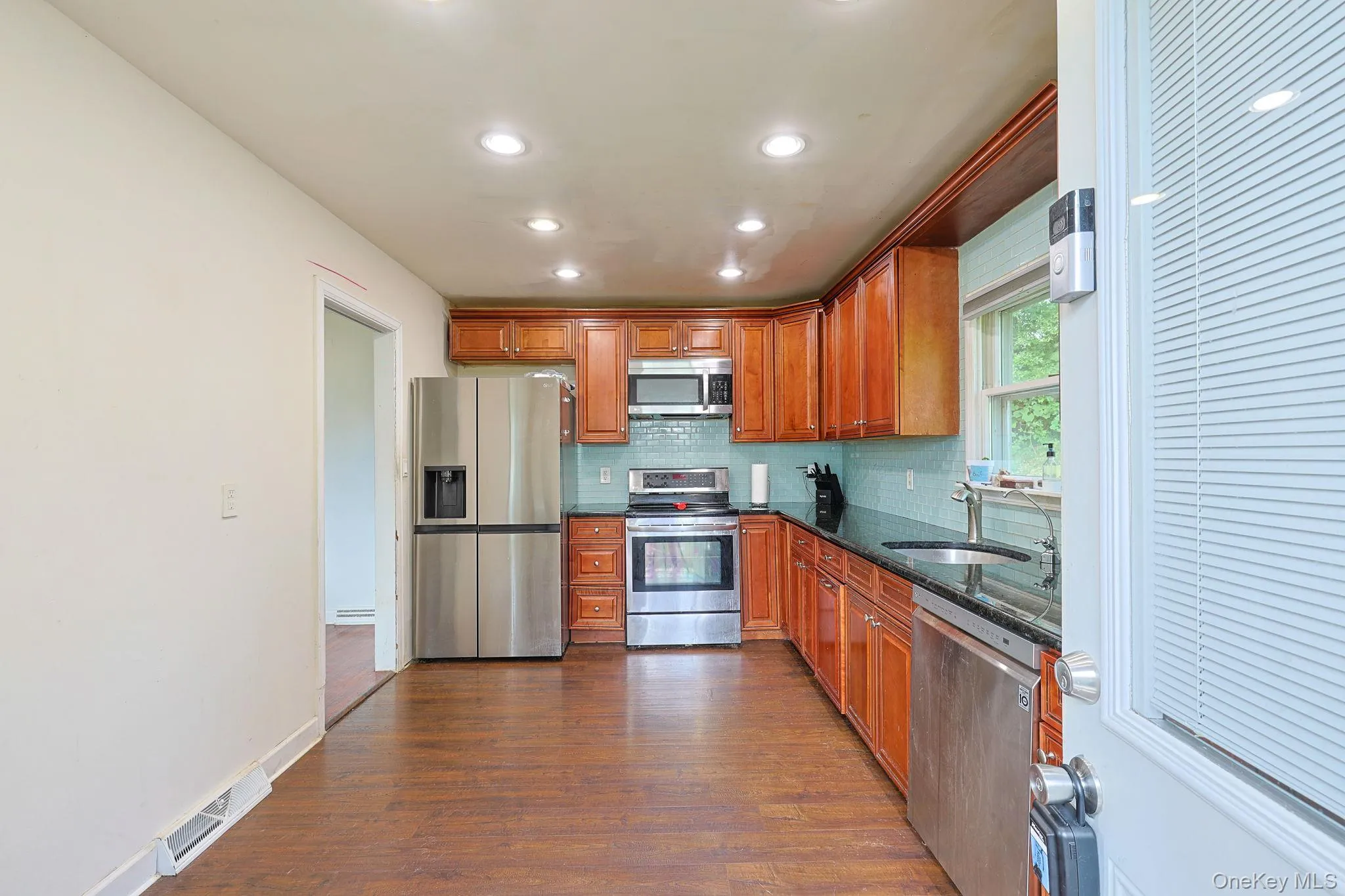 16 Clove Road, Blooming Grove, NY, 3 Bedrooms Bedrooms, 6 Rooms Rooms,1 BathroomBathrooms,Residential,For Rent,Clove,0,1039669 16 Clove Road, Blooming Grove, NY, 3 Bedrooms Bedrooms, 6 Rooms Rooms,1 BathroomBathrooms,Residential,For Rent,Clove,0,1039669