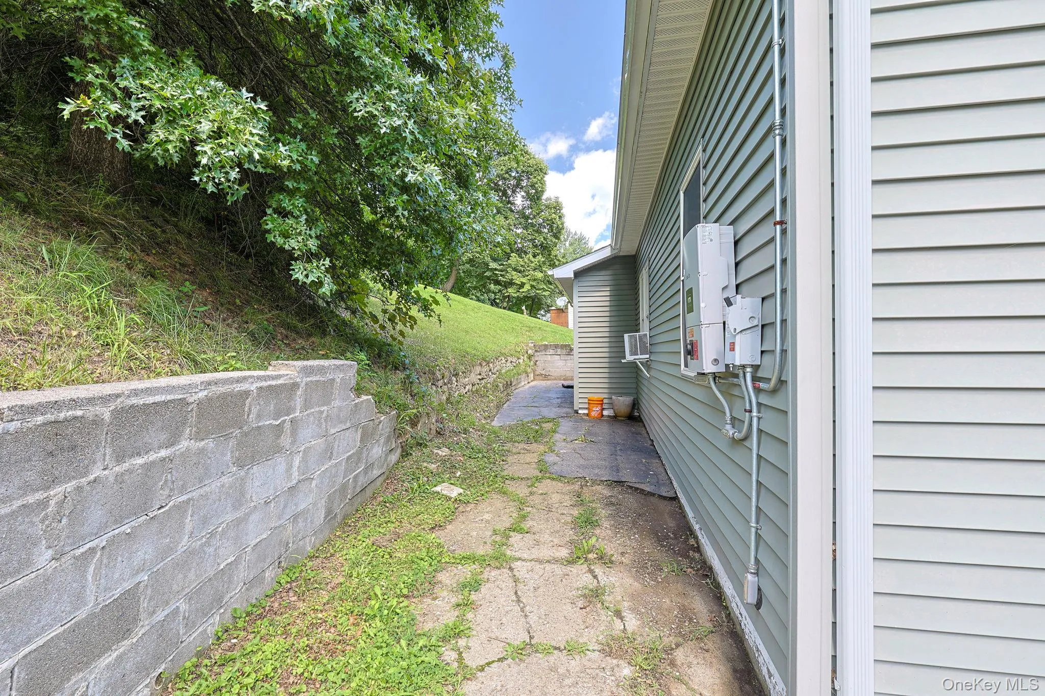 16 Clove Road, Blooming Grove, NY, 3 Bedrooms Bedrooms, 6 Rooms Rooms,1 BathroomBathrooms,Residential,For Rent,Clove,0,1039669 16 Clove Road, Blooming Grove, NY, 3 Bedrooms Bedrooms, 6 Rooms Rooms,1 BathroomBathrooms,Residential,For Rent,Clove,0,1039669