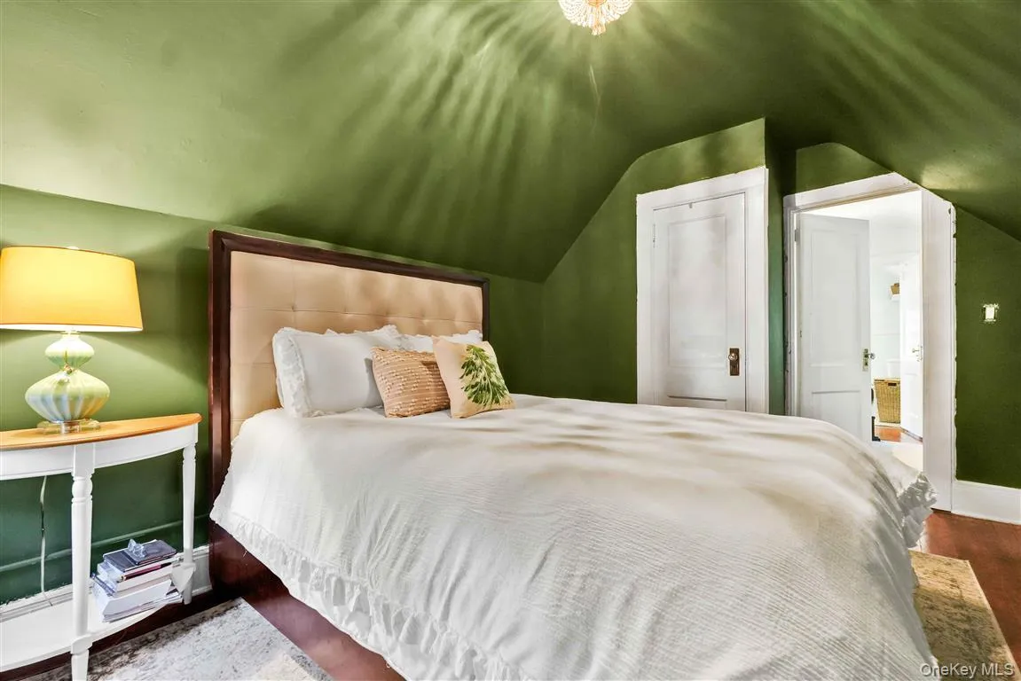 84-44 118th Street, New York, NY, 4 Bedrooms Bedrooms, 9 Rooms Rooms,3 BathroomsBathrooms,Residential,For Rent,118th,0,1039670 84-44 118th Street, New York, NY, 4 Bedrooms Bedrooms, 9 Rooms Rooms,3 BathroomsBathrooms,Residential,For Rent,118th,0,1039670