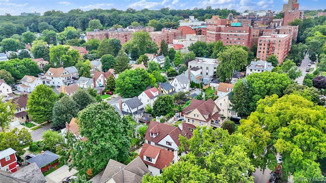 84-44 118th Street, New York, NY, 4 Bedrooms Bedrooms, 9 Rooms Rooms,3 BathroomsBathrooms,Residential,For Rent,118th,0,1039670 84-44 118th Street, New York, NY, 4 Bedrooms Bedrooms, 9 Rooms Rooms,3 BathroomsBathrooms,Residential,For Rent,118th,0,1039670