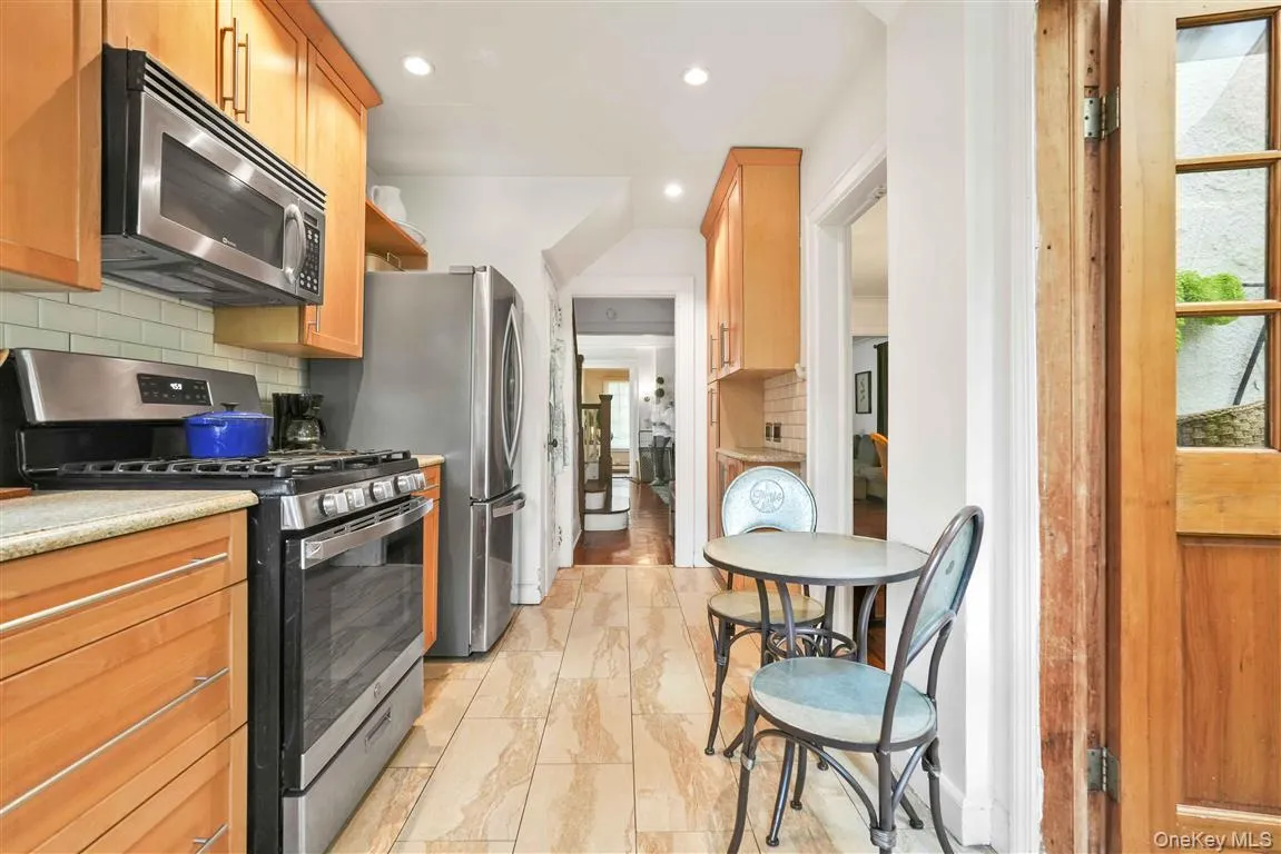 84-44 118th Street, New York, NY, 4 Bedrooms Bedrooms, 9 Rooms Rooms,3 BathroomsBathrooms,Residential,For Rent,118th,0,1039670 84-44 118th Street, New York, NY, 4 Bedrooms Bedrooms, 9 Rooms Rooms,3 BathroomsBathrooms,Residential,For Rent,118th,0,1039670