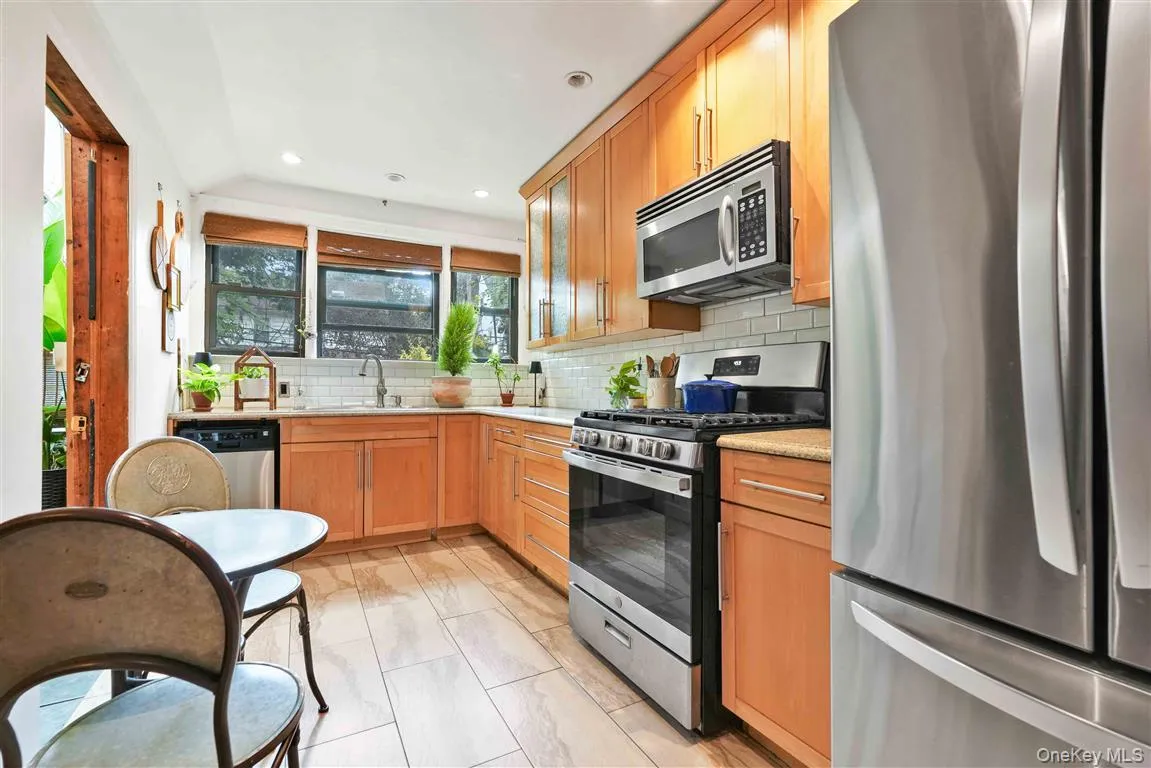 84-44 118th Street, New York, NY, 4 Bedrooms Bedrooms, 9 Rooms Rooms,3 BathroomsBathrooms,Residential,For Rent,118th,0,1039670 84-44 118th Street, New York, NY, 4 Bedrooms Bedrooms, 9 Rooms Rooms,3 BathroomsBathrooms,Residential,For Rent,118th,0,1039670