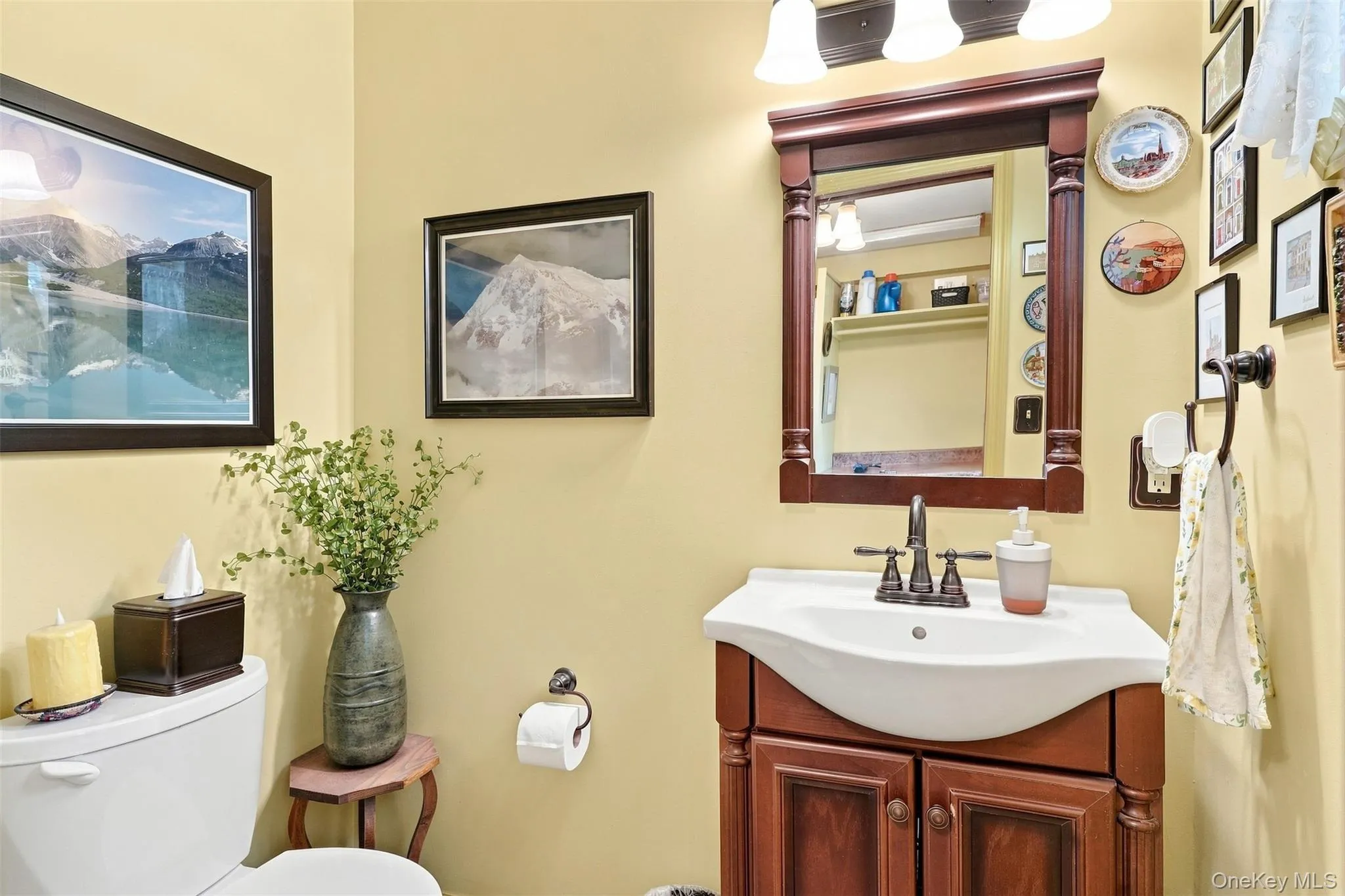349 Albany Avenue, Kingston, NY, 3 Bedrooms Bedrooms, 10 Rooms Rooms,1 BathroomBathrooms,Residential,For Rent,Albany,0,1039671 349 Albany Avenue, Kingston, NY, 3 Bedrooms Bedrooms, 10 Rooms Rooms,1 BathroomBathrooms,Residential,For Rent,Albany,0,1039671