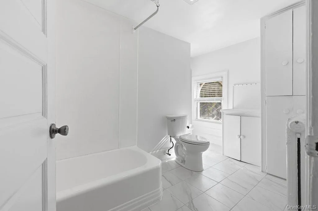 Bathroom Bathroom