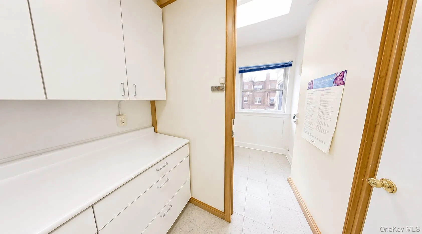 144-10 Jewel Avenue, New York, NY, 6 Bedrooms Bedrooms, 10 Rooms Rooms,2 BathroomsBathrooms,Residential,For Rent,Jewel,0,1039677 144-10 Jewel Avenue, New York, NY, 6 Bedrooms Bedrooms, 10 Rooms Rooms,2 BathroomsBathrooms,Residential,For Rent,Jewel,0,1039677