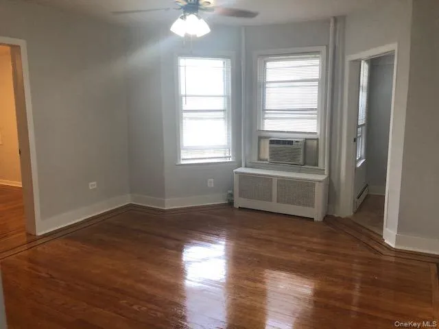 100 Earle Avenue, Hempstead, NY, 4 Bedrooms Bedrooms, 7 Rooms Rooms,1 BathroomBathrooms,Residential Lease,For Rent,Earle,0,1039678 100 Earle Avenue, Hempstead, NY, 4 Bedrooms Bedrooms, 7 Rooms Rooms,1 BathroomBathrooms,Residential Lease,For Rent,Earle,0,1039678