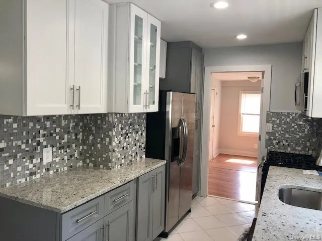 100 Earle Avenue, Hempstead, NY, 4 Bedrooms Bedrooms, 7 Rooms Rooms,1 BathroomBathrooms,Residential Lease,For Rent,Earle,0,1039678 100 Earle Avenue, Hempstead, NY, 4 Bedrooms Bedrooms, 7 Rooms Rooms,1 BathroomBathrooms,Residential Lease,For Rent,Earle,0,1039678