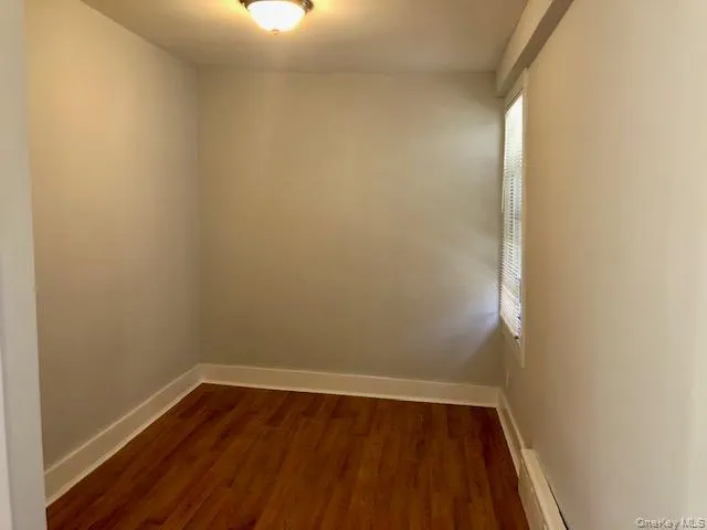 100 Earle Avenue, Hempstead, NY, 4 Bedrooms Bedrooms, 7 Rooms Rooms,1 BathroomBathrooms,Residential Lease,For Rent,Earle,0,1039678 100 Earle Avenue, Hempstead, NY, 4 Bedrooms Bedrooms, 7 Rooms Rooms,1 BathroomBathrooms,Residential Lease,For Rent,Earle,0,1039678