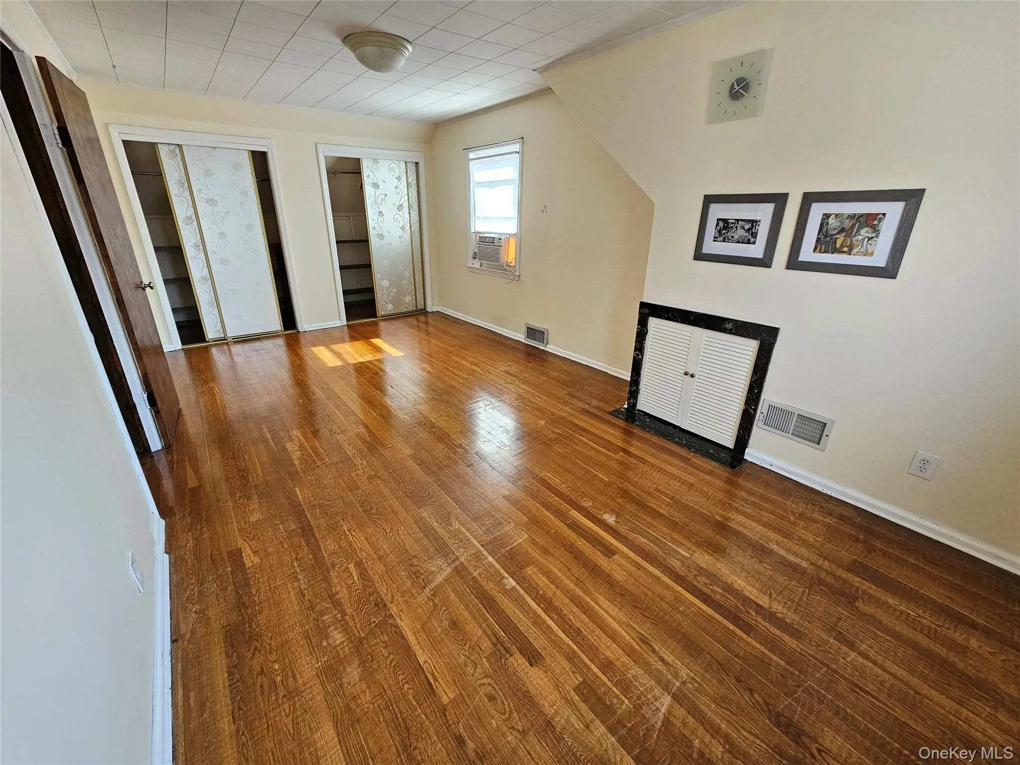 248-41 Thebes Avenue, New York, NY, 4 Bedrooms Bedrooms, 6 Rooms Rooms,2 BathroomsBathrooms,Residential Lease,For Rent,Thebes,0,1039683 248-41 Thebes Avenue, New York, NY, 4 Bedrooms Bedrooms, 6 Rooms Rooms,2 BathroomsBathrooms,Residential Lease,For Rent,Thebes,0,1039683