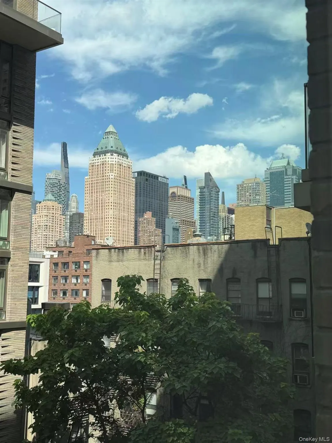 505 43rd Street, New York, NY, 1 Bedroom Bedrooms, 3 Rooms Rooms,1 BathroomBathrooms,Residential Lease,For Rent,43rd,0,1039684 505 43rd Street, New York, NY, 1 Bedroom Bedrooms, 3 Rooms Rooms,1 BathroomBathrooms,Residential Lease,For Rent,43rd,0,1039684