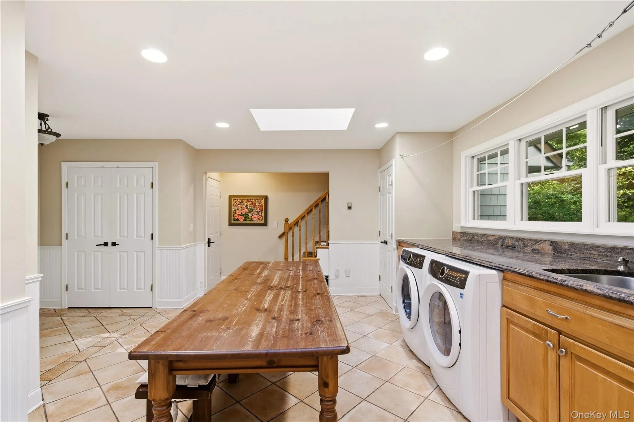 Oversized Laundry Room W/ Radiant Heat Oversized Laundry Room W/ Radiant Heat