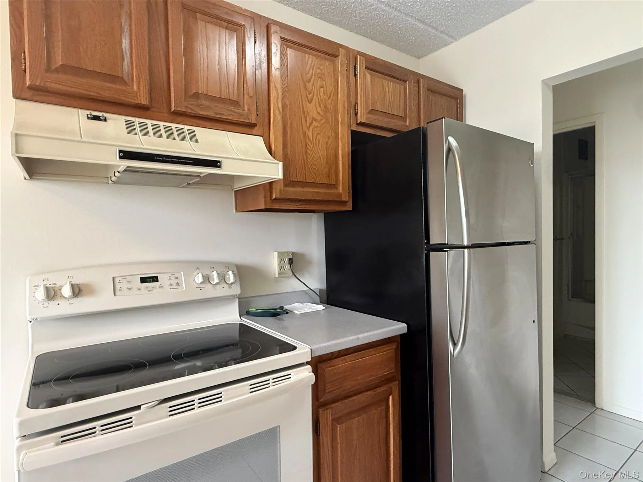175 Maple Avenue, North Hempstead, NY, 1 Bedroom Bedrooms, 3 Rooms Rooms,1 BathroomBathrooms,Residential Lease,For Rent,Maple,0,1039690 175 Maple Avenue, North Hempstead, NY, 1 Bedroom Bedrooms, 3 Rooms Rooms,1 BathroomBathrooms,Residential Lease,For Rent,Maple,0,1039690