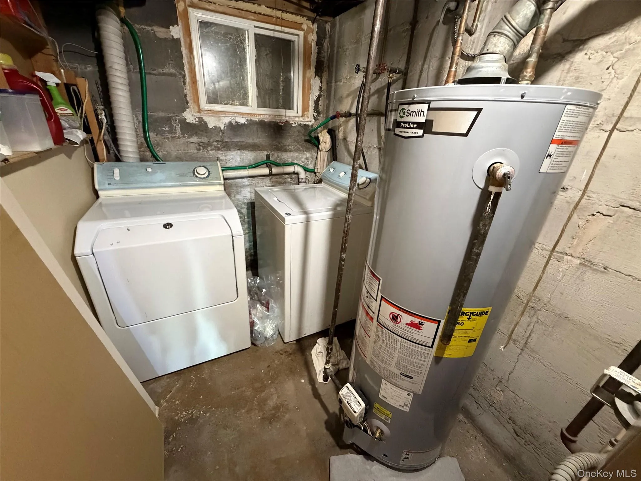88-31 88th Street, New York, NY, 3 Bedrooms Bedrooms, 8 Rooms Rooms,2 BathroomsBathrooms,Residential,For Rent,88th,0,1039692 88-31 88th Street, New York, NY, 3 Bedrooms Bedrooms, 8 Rooms Rooms,2 BathroomsBathrooms,Residential,For Rent,88th,0,1039692