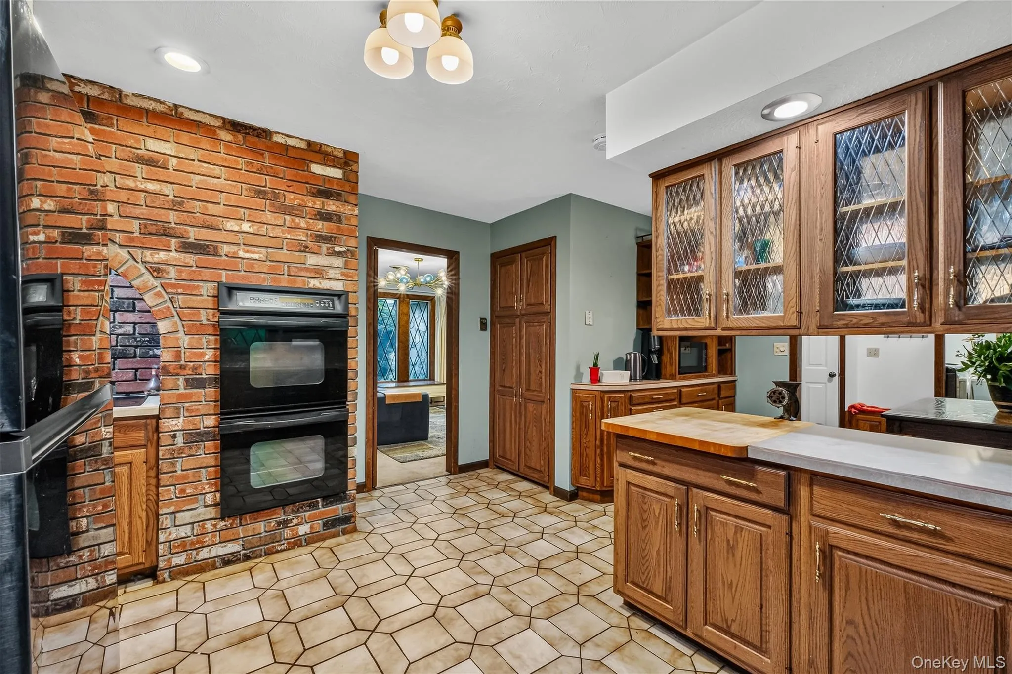 14 Lisa Drive, Lloyd, NY, 4 Bedrooms Bedrooms, 11 Rooms Rooms,3 BathroomsBathrooms,Residential,For Rent,Lisa,0,1039694 14 Lisa Drive, Lloyd, NY, 4 Bedrooms Bedrooms, 11 Rooms Rooms,3 BathroomsBathrooms,Residential,For Rent,Lisa,0,1039694