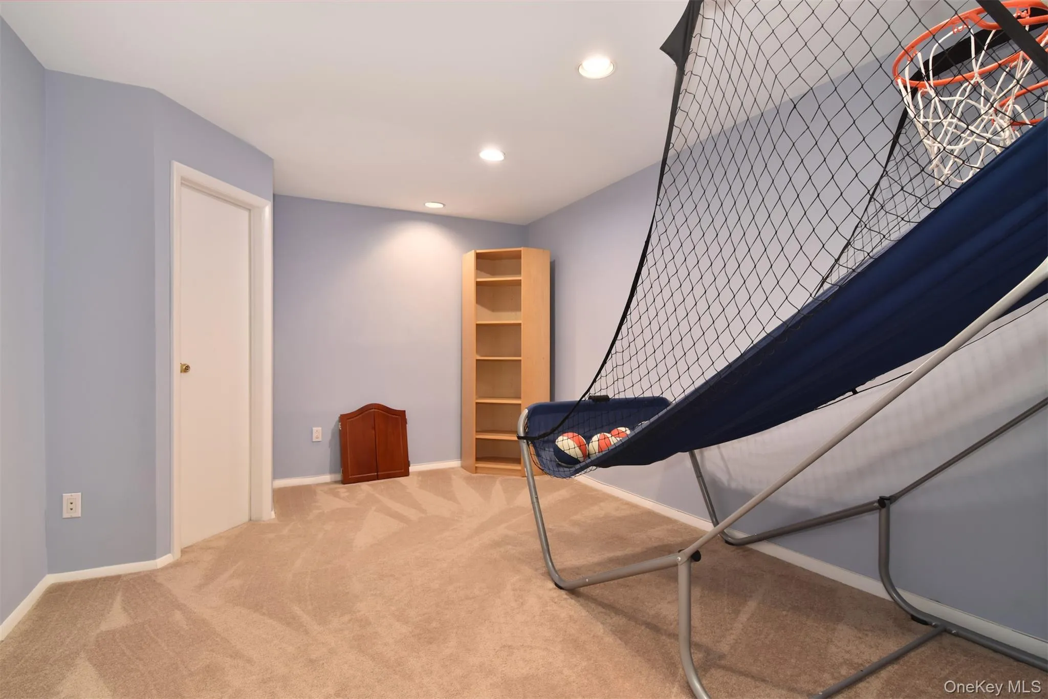 Plat room Plat room
