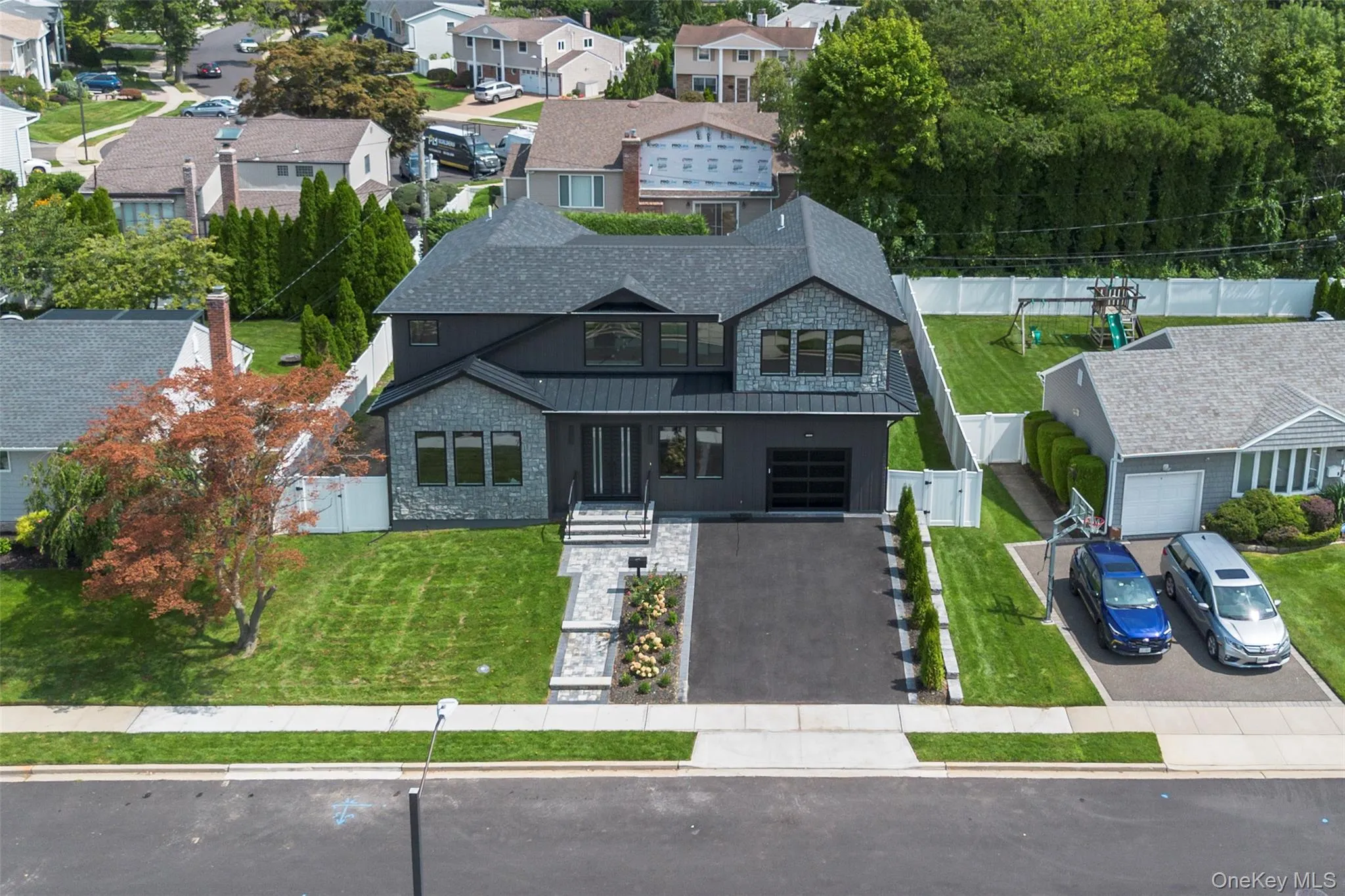 7 Rosewood Place, Oyster Bay, NY, 5 Bedrooms Bedrooms, 8 Rooms Rooms,3 BathroomsBathrooms,Residential,For Rent,Rosewood,0,1039696 7 Rosewood Place, Oyster Bay, NY, 5 Bedrooms Bedrooms, 8 Rooms Rooms,3 BathroomsBathrooms,Residential,For Rent,Rosewood,0,1039696