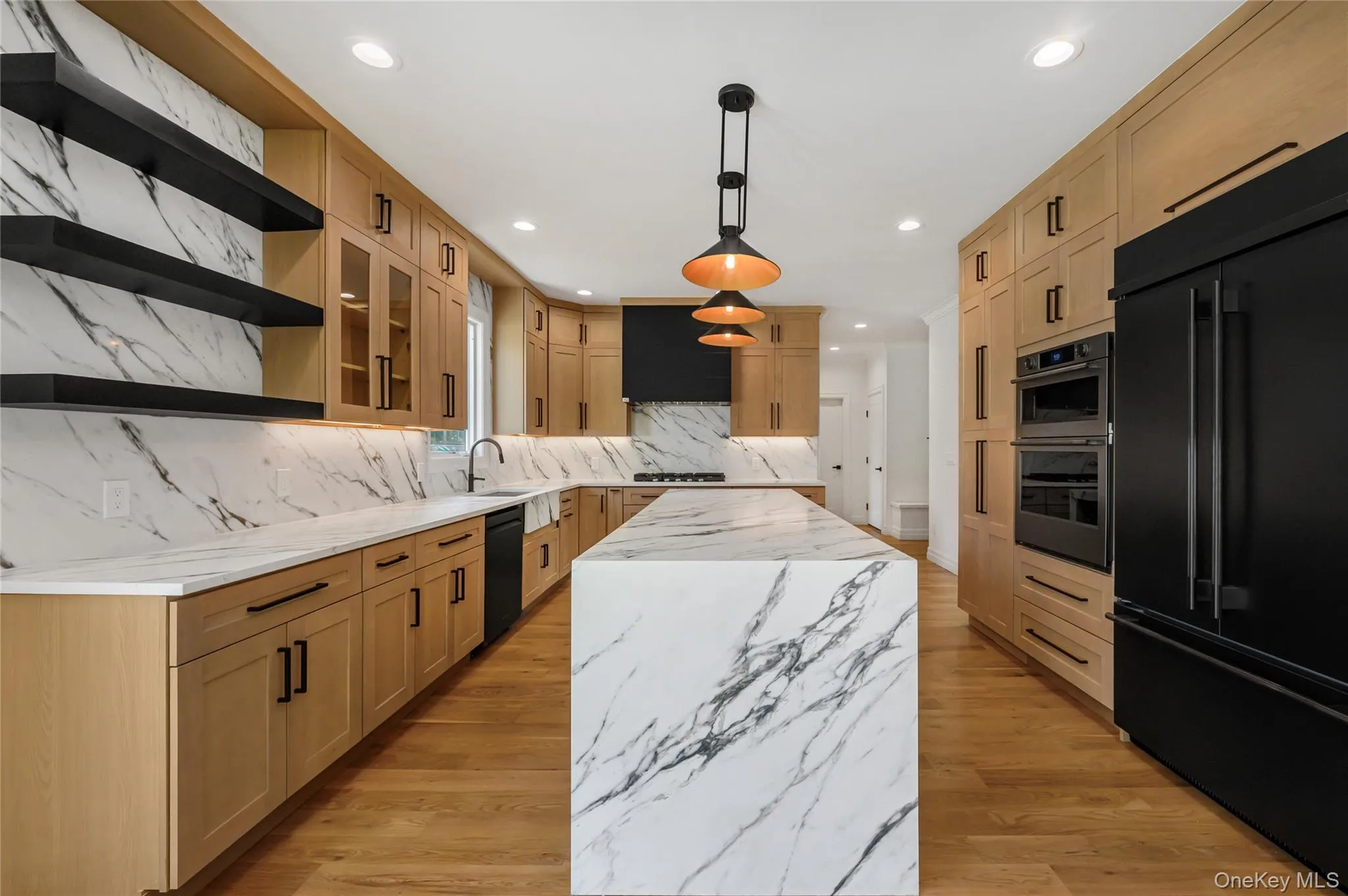 7 Rosewood Place, Oyster Bay, NY, 5 Bedrooms Bedrooms, 8 Rooms Rooms,3 BathroomsBathrooms,Residential,For Rent,Rosewood,0,1039696 7 Rosewood Place, Oyster Bay, NY, 5 Bedrooms Bedrooms, 8 Rooms Rooms,3 BathroomsBathrooms,Residential,For Rent,Rosewood,0,1039696