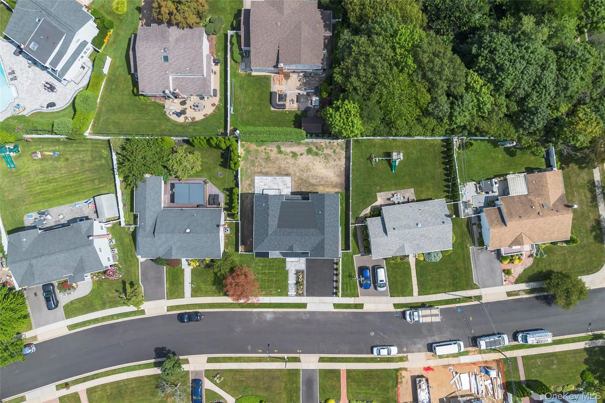 7 Rosewood Place, Oyster Bay, NY, 5 Bedrooms Bedrooms, 8 Rooms Rooms,3 BathroomsBathrooms,Residential,For Rent,Rosewood,0,1039696 7 Rosewood Place, Oyster Bay, NY, 5 Bedrooms Bedrooms, 8 Rooms Rooms,3 BathroomsBathrooms,Residential,For Rent,Rosewood,0,1039696