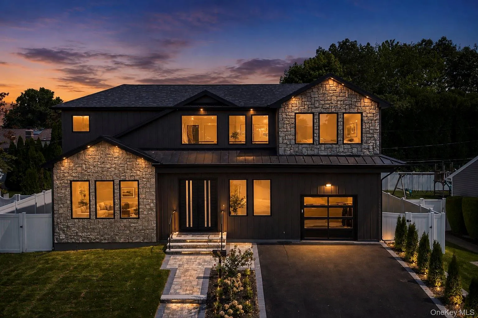 7 Rosewood Place, Oyster Bay, NY, 5 Bedrooms Bedrooms, 8 Rooms Rooms,3 BathroomsBathrooms,Residential,For Rent,Rosewood,0,1039696 7 Rosewood Place, Oyster Bay, NY, 5 Bedrooms Bedrooms, 8 Rooms Rooms,3 BathroomsBathrooms,Residential,For Rent,Rosewood,0,1039696