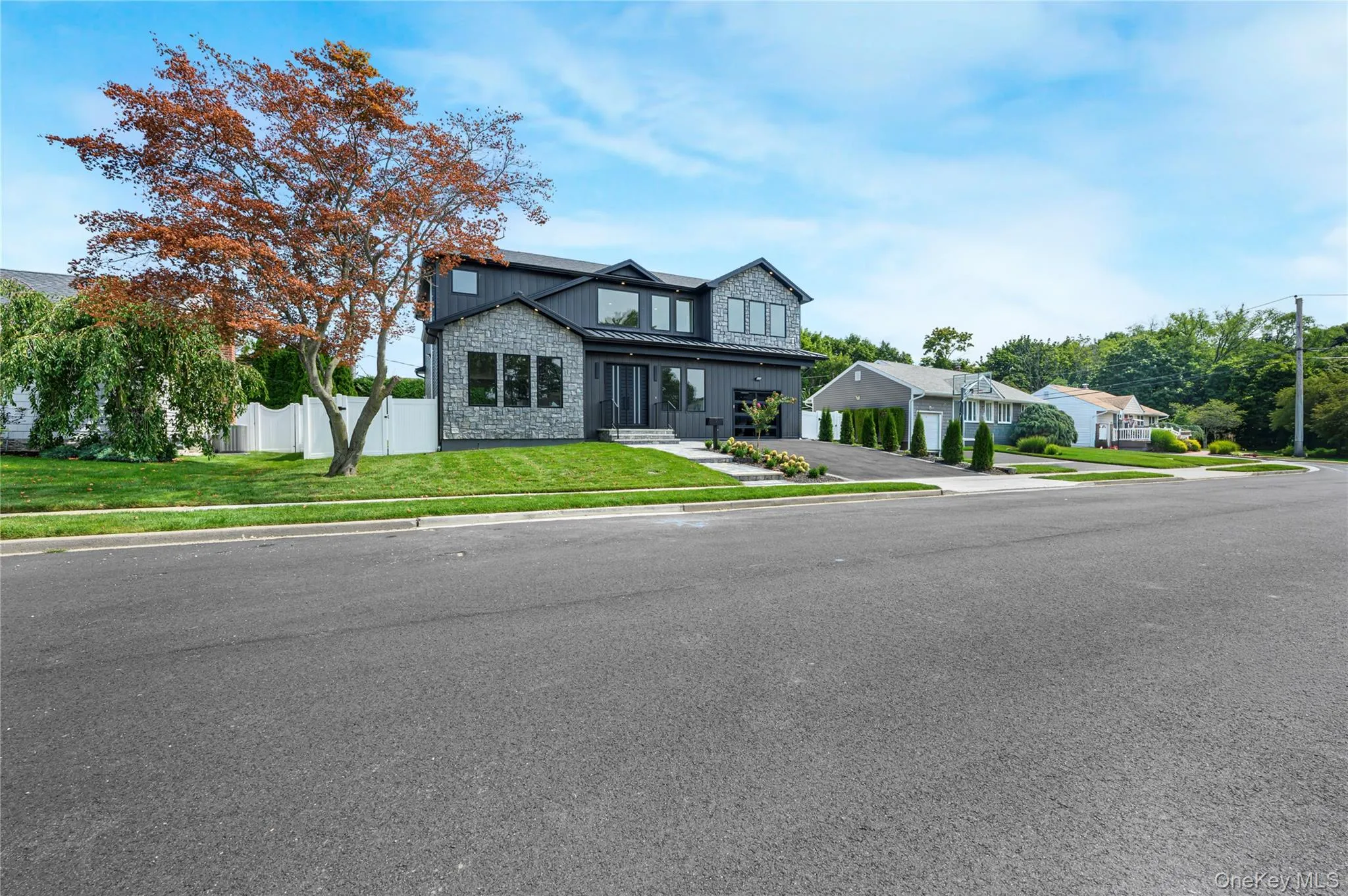 7 Rosewood Place, Oyster Bay, NY, 5 Bedrooms Bedrooms, 8 Rooms Rooms,3 BathroomsBathrooms,Residential,For Rent,Rosewood,0,1039696 7 Rosewood Place, Oyster Bay, NY, 5 Bedrooms Bedrooms, 8 Rooms Rooms,3 BathroomsBathrooms,Residential,For Rent,Rosewood,0,1039696